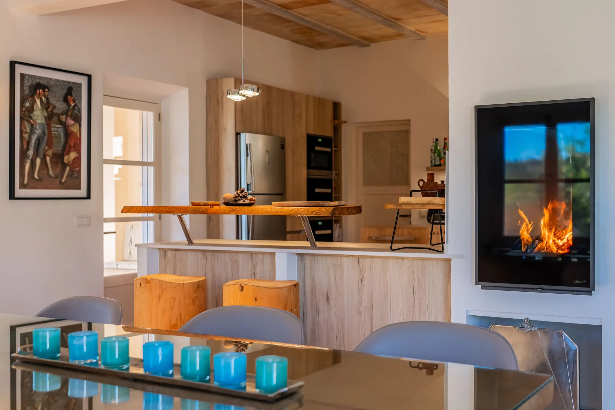 Mediterranean finca with vineyard, pool and views of San Salvador-6