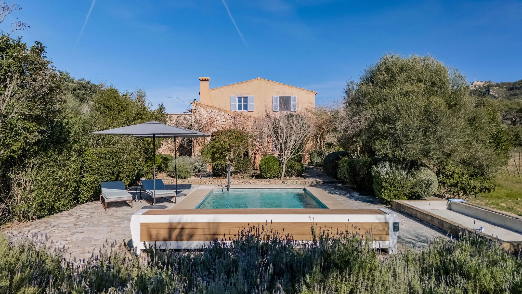 Mediterranean finca with vineyard, pool and views of San Salvador-3