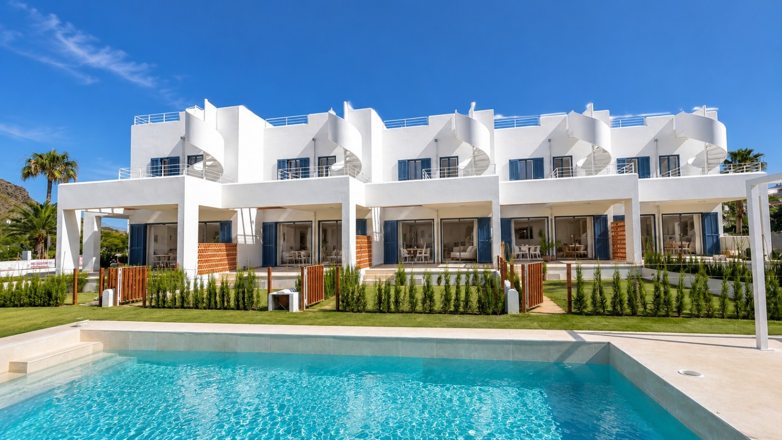 Casa adossada de nova construcció amb vistes al llac a Puerto de Alcúdia