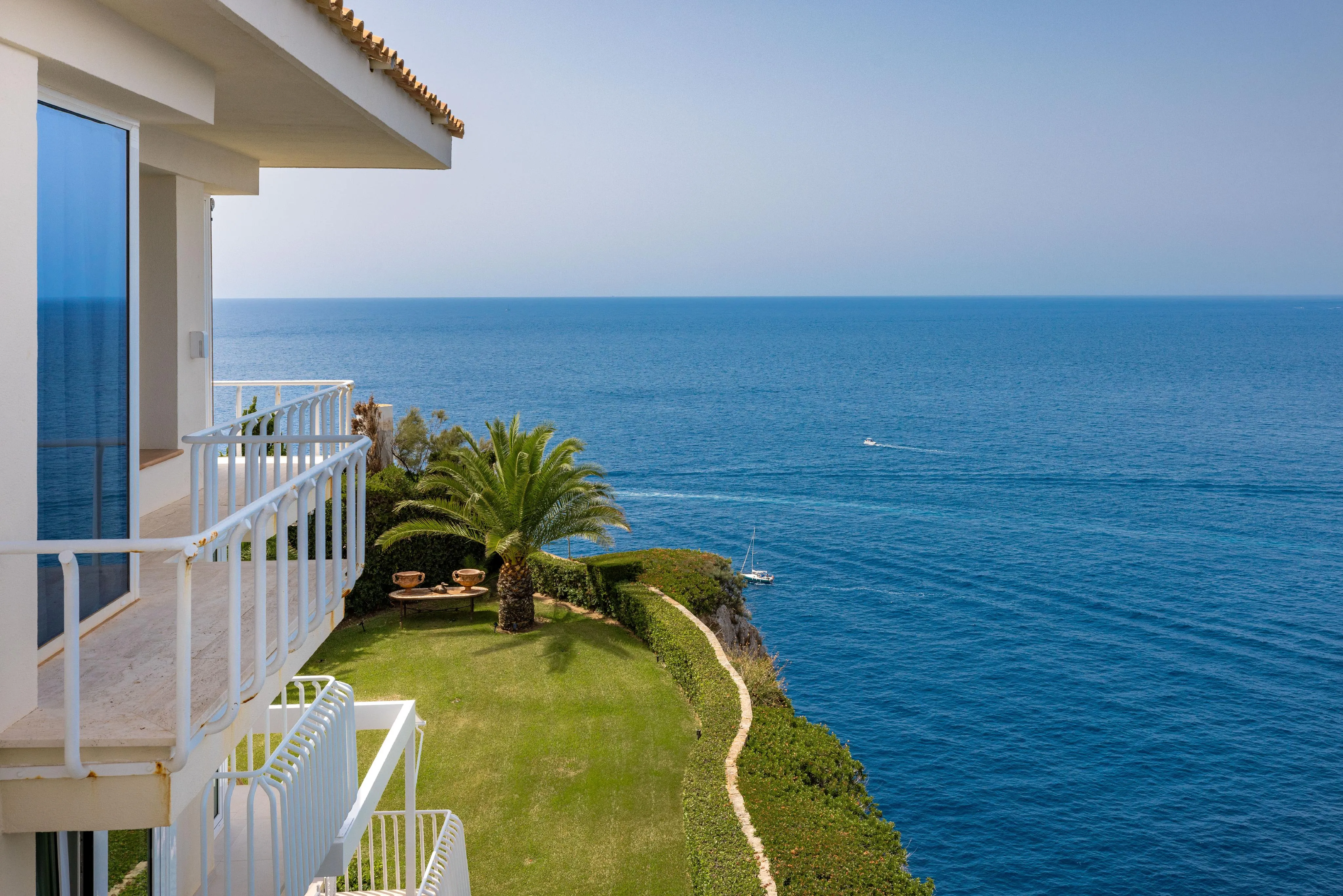 Exclusive penthouse with unbeatable views in Santa Ponsa.-21