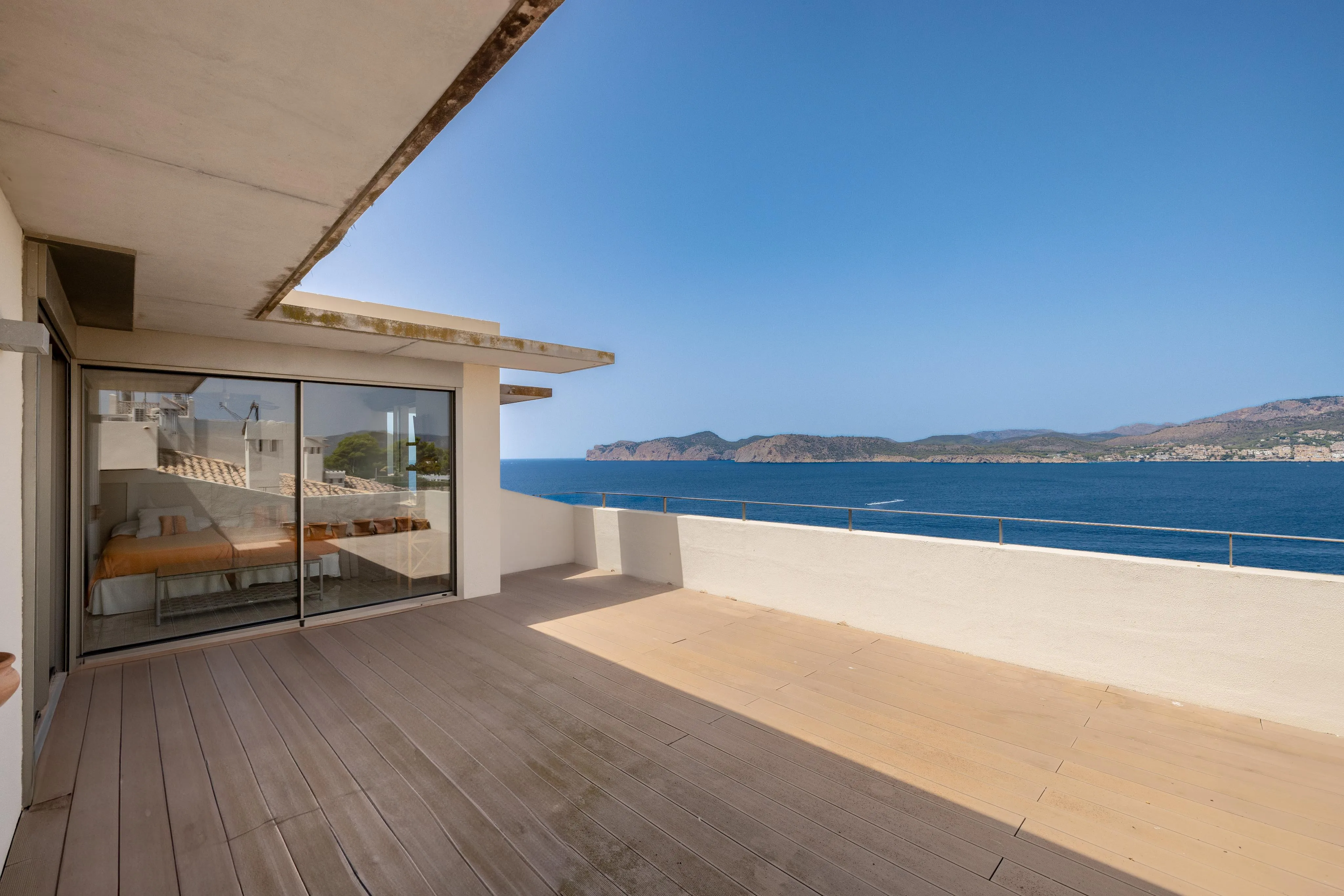 Exclusief penthouse met ongeëvenaard uitzicht in Santa Ponsa.-18