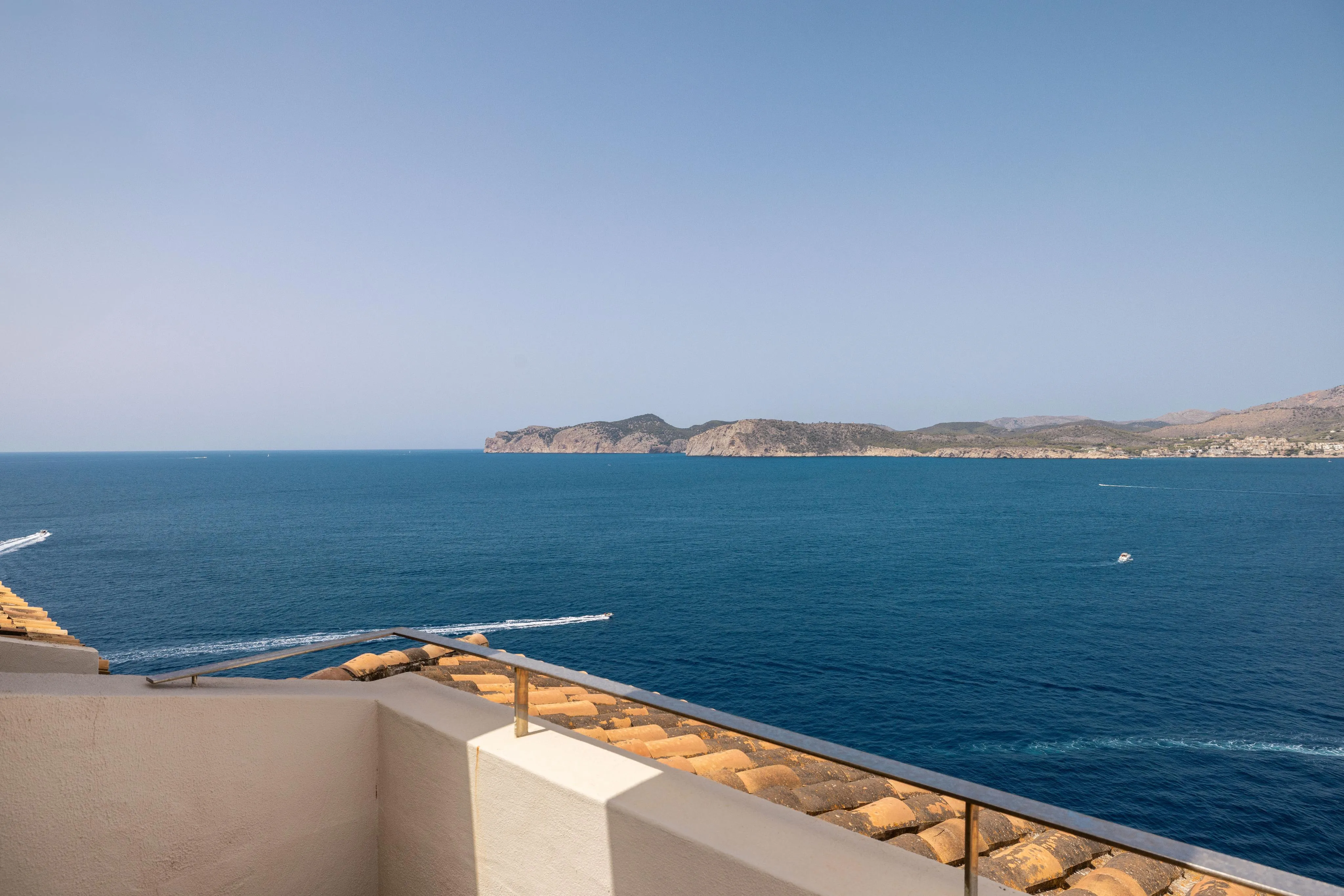 Exclusive penthouse with unbeatable views in Santa Ponsa.-19