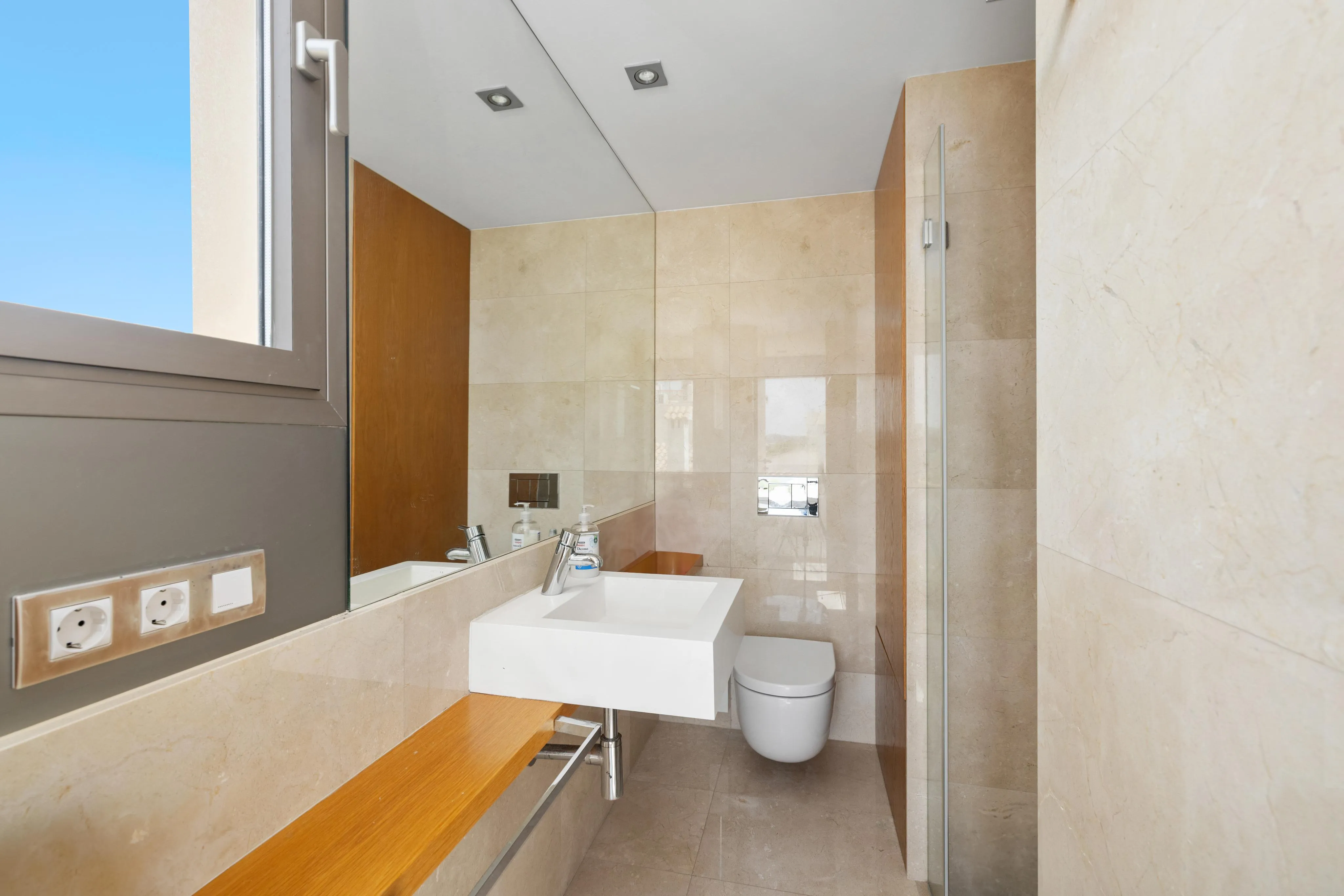 Eksklusiv penthouse med uovertruffen udsigt i Santa Ponsa.-10