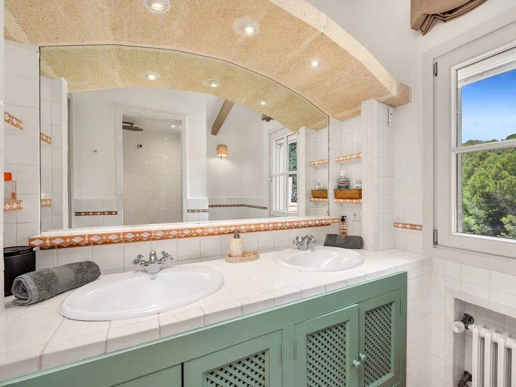 Medelhavsvilla med havsutsikt-10