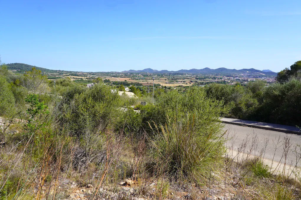 Parcel·la urbanitzada amb vistes panoràmiques-5