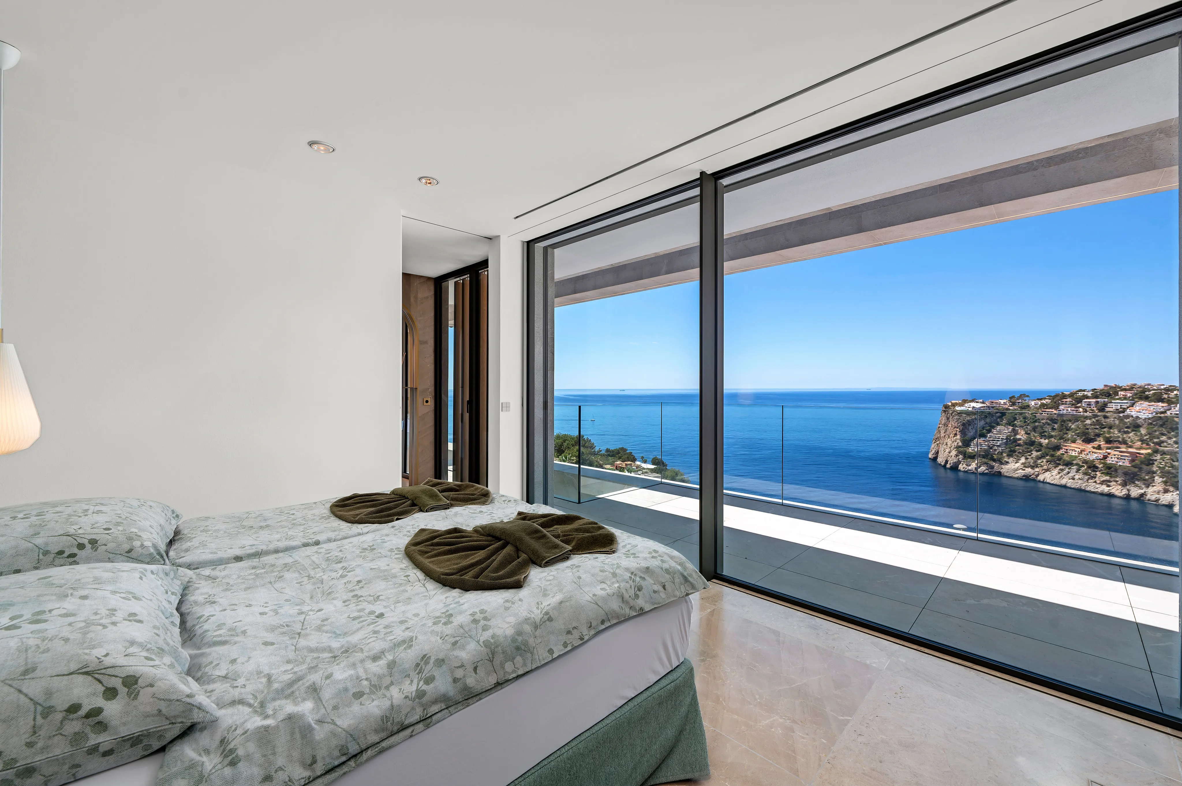 High-End Neubauvilla mit Energieklasse A und modernster Technik in Bestlage von Port Andratx-21