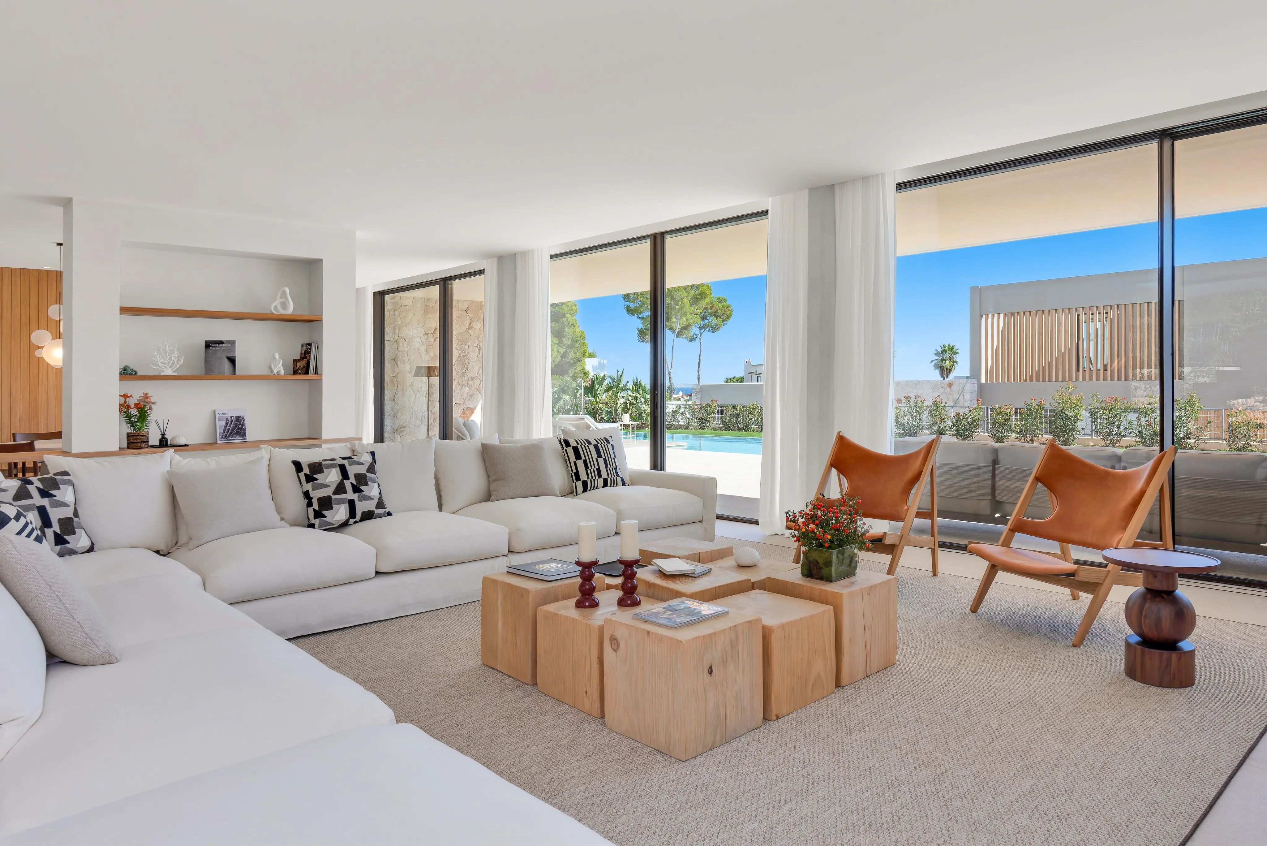 Villa Mestral - Elegancia moderna, belleza atemporal-5