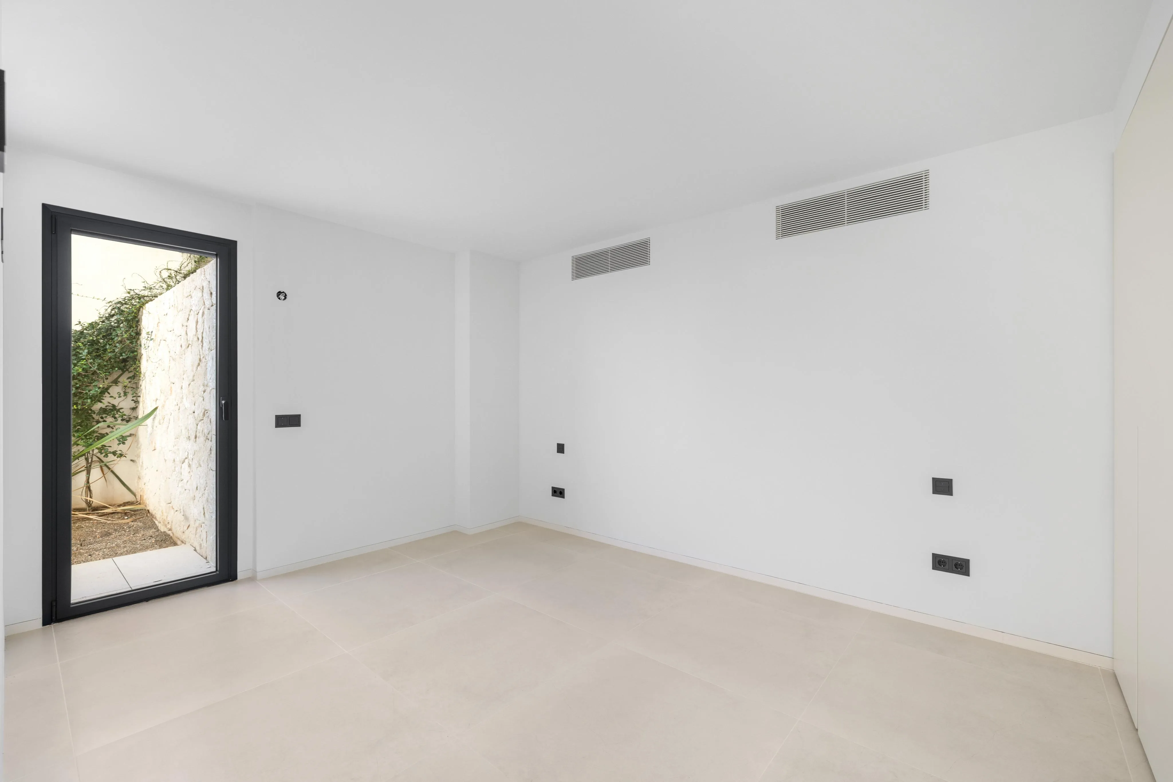 Cormorant Palma - Eersteklas tuinappartement met uitzicht op zee-6