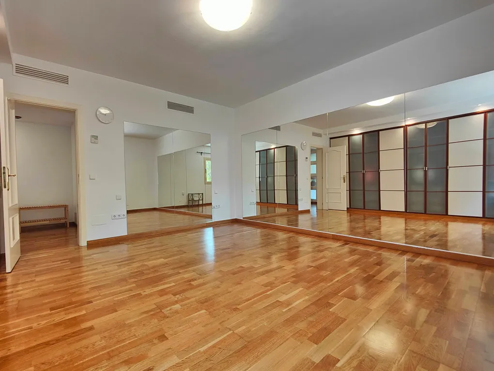 Mediterrane villa in Puig de Ros-12