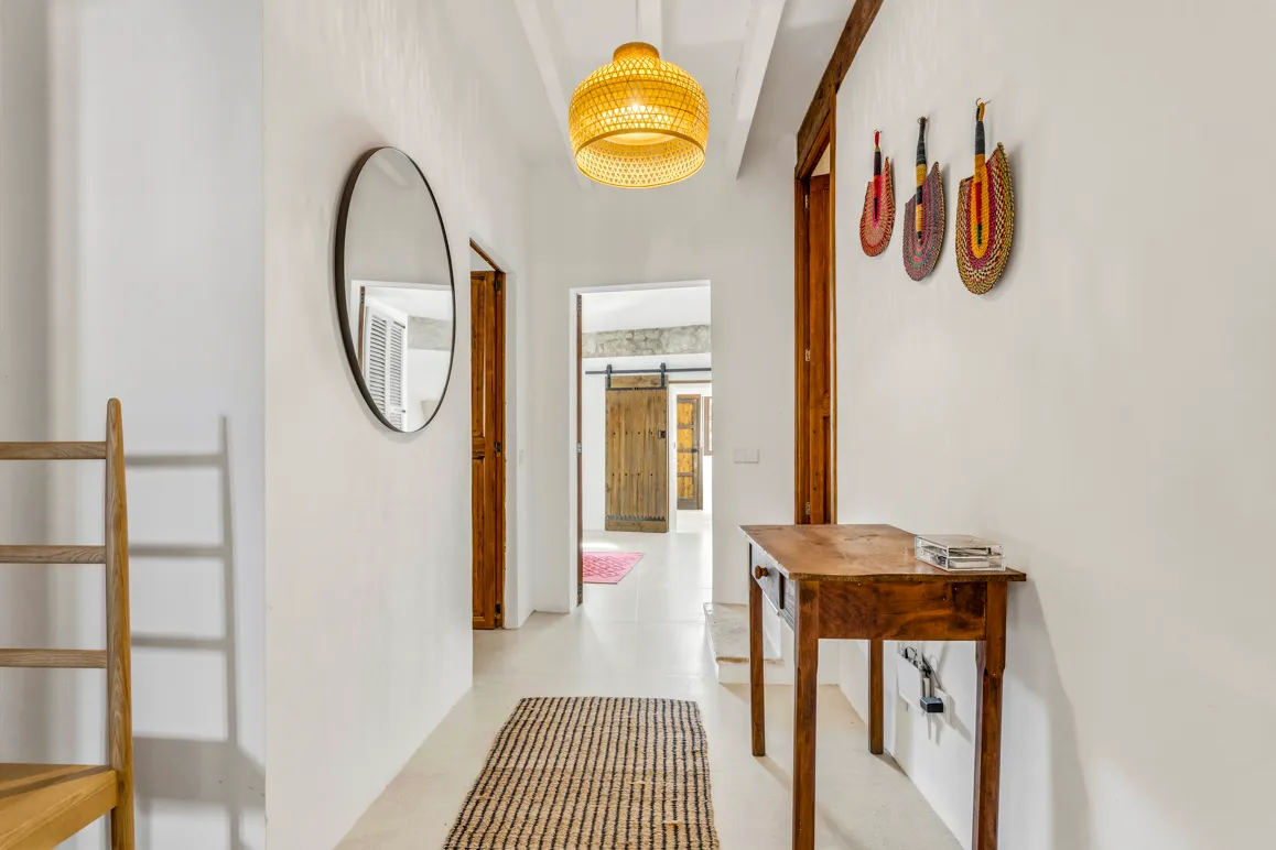 Casa adossada elegantment renovada amb piscina, estudi de convidats independent i garatge en el cor d'Artà-8