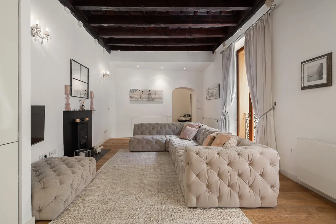 Urban gem in Palma’s Old Town – Charming duplex near the cathedral-1