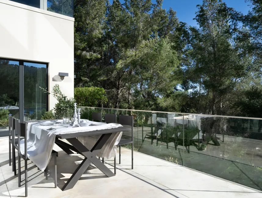 Spacious holiday villa with infinity pool in Son Vida-3