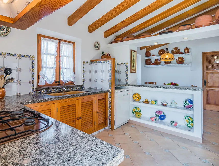 "MADRAVA PERICÁS" vakantiewoningen in Pollensa-12