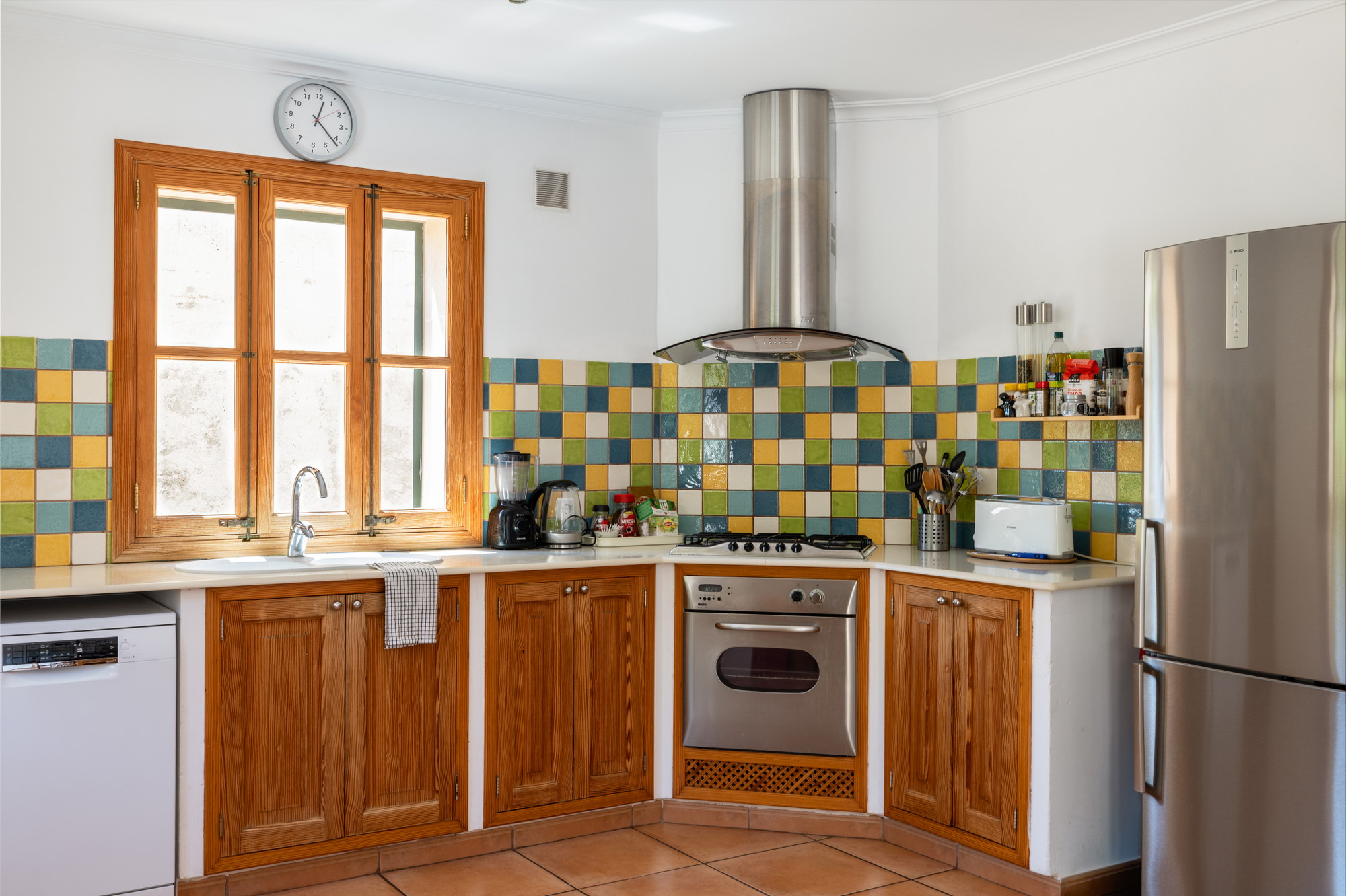 Quietly situated townhouse with pool and parking in Alaró-11