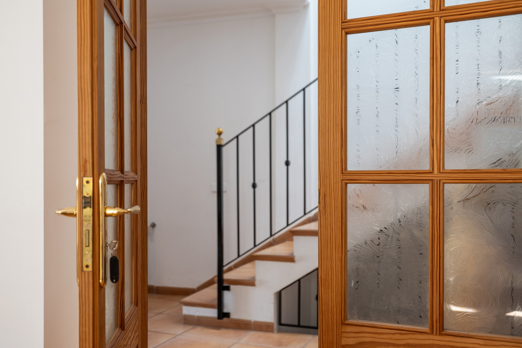 Quietly situated townhouse with pool and parking in Alaró-13