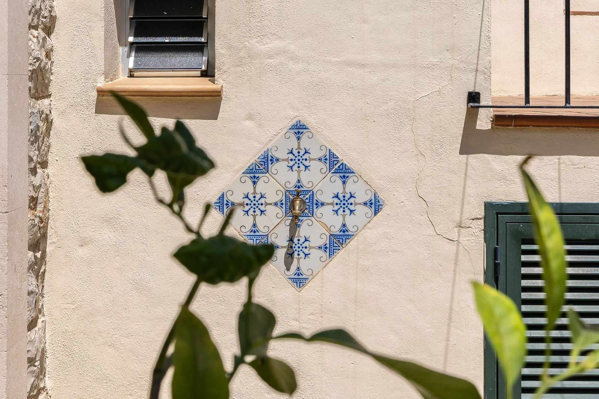 Quietly situated townhouse with pool and parking in Alaró-25