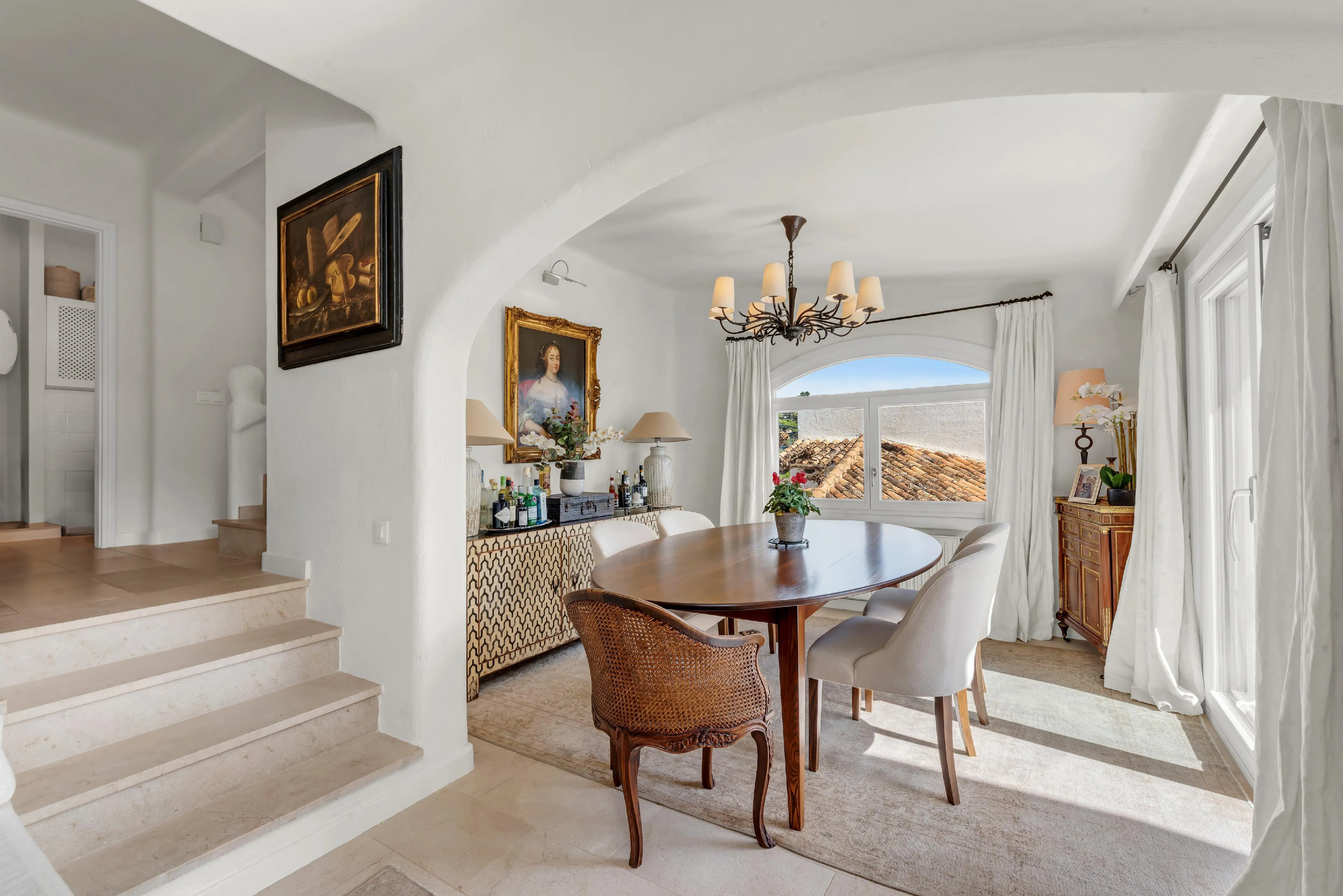 Mediterranean house with views of the harbour and mountains-4