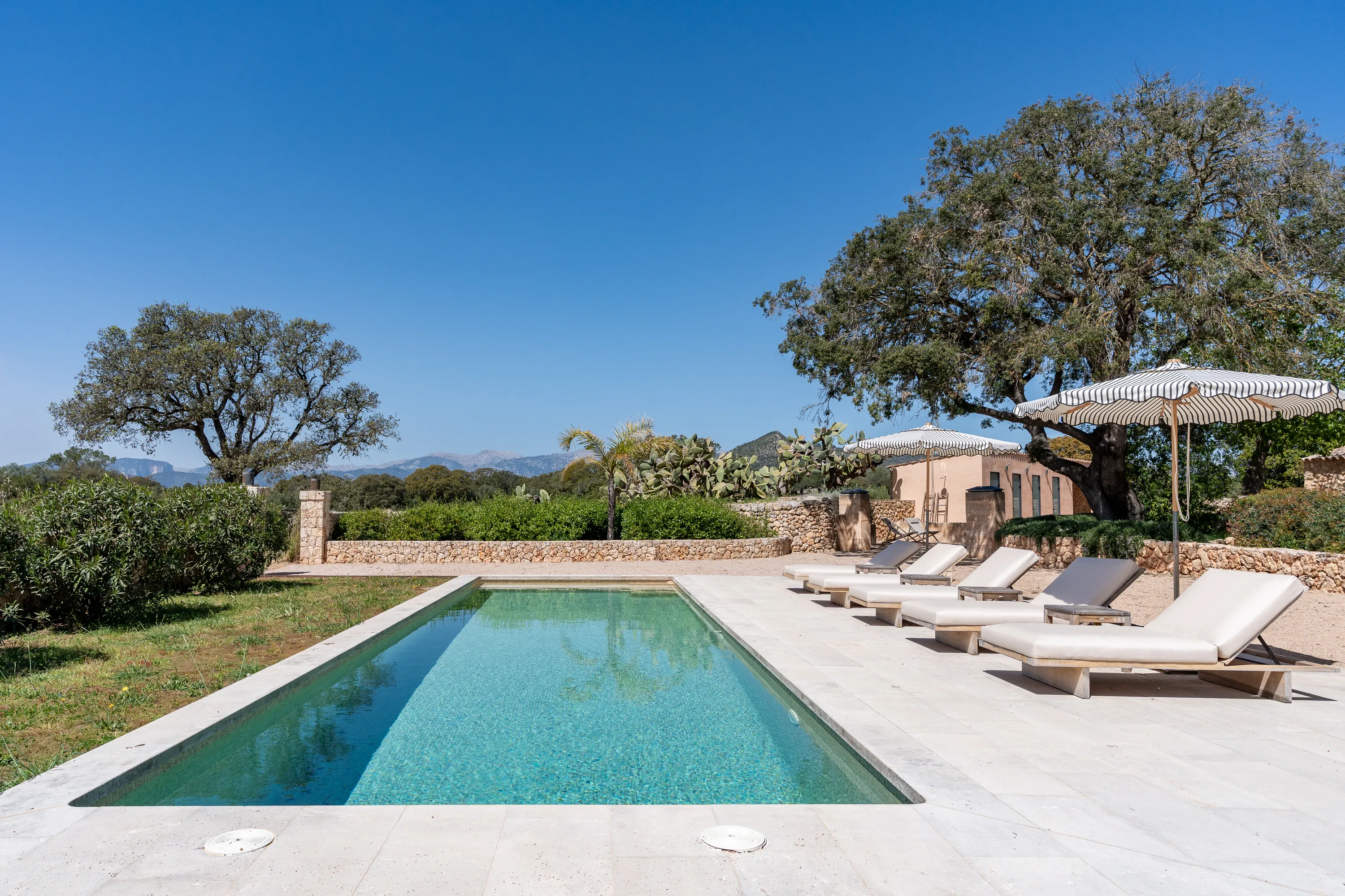 Autentisk renoveret landsted-24