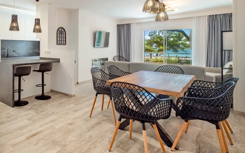 Exclusief appartement direct aan zee in Puerto de Alcudia