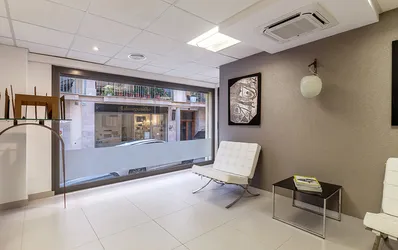 Elegante spazio commerciale nel cuore di Puerto Andratx