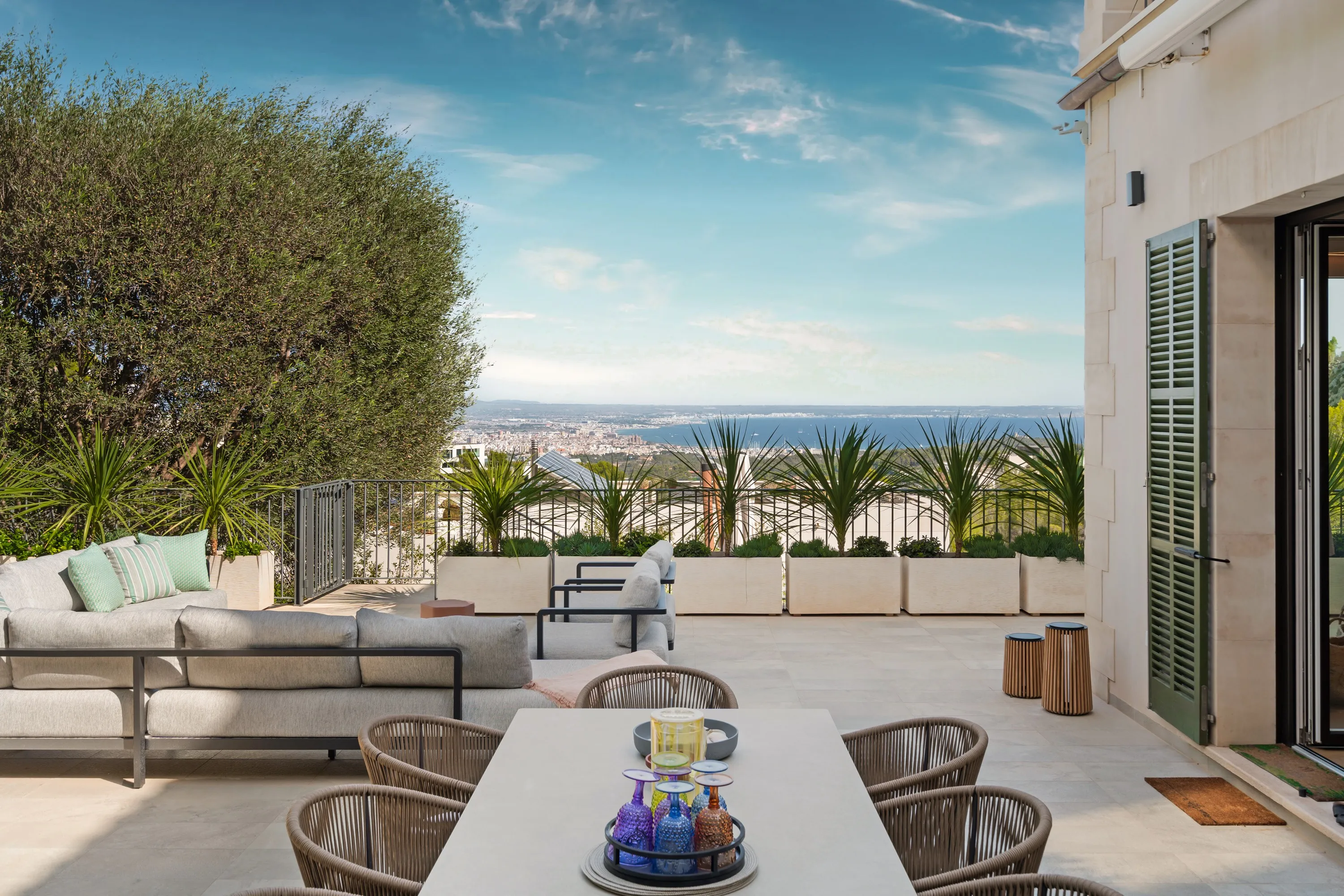 Luxe villa met fantastisch uitzicht op zee in Son Vida-2