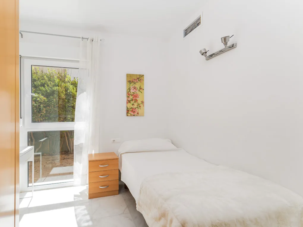 Exclusive beachfront apartment with garden-5