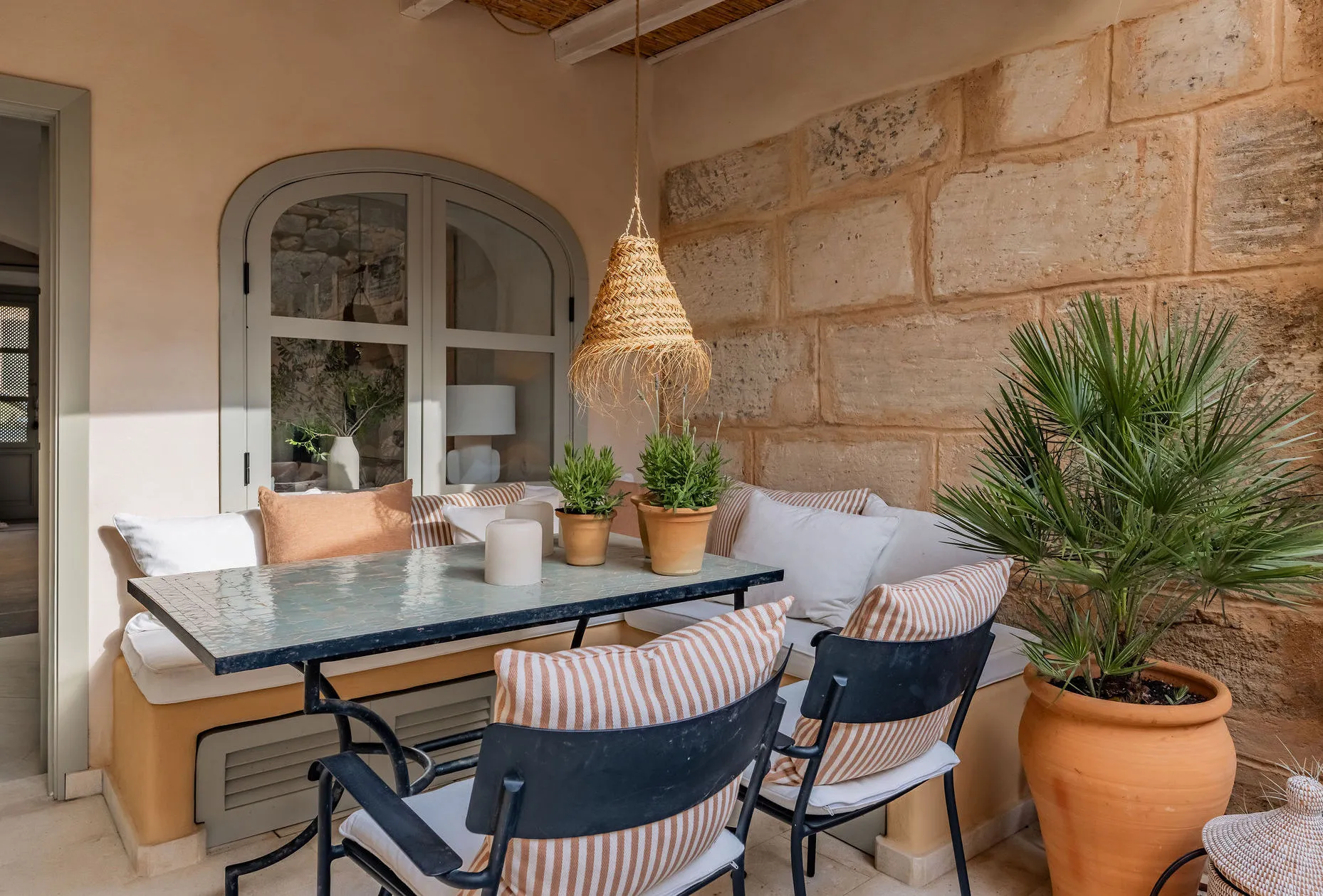 Stylish townhouse for connoisseurs in Santanyi-8