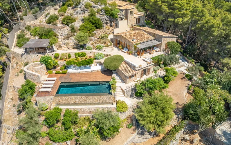 VILLA AVEC VUES PANORAMIQUES SUR LA MER À BENS D'AVALL - Location temporaire