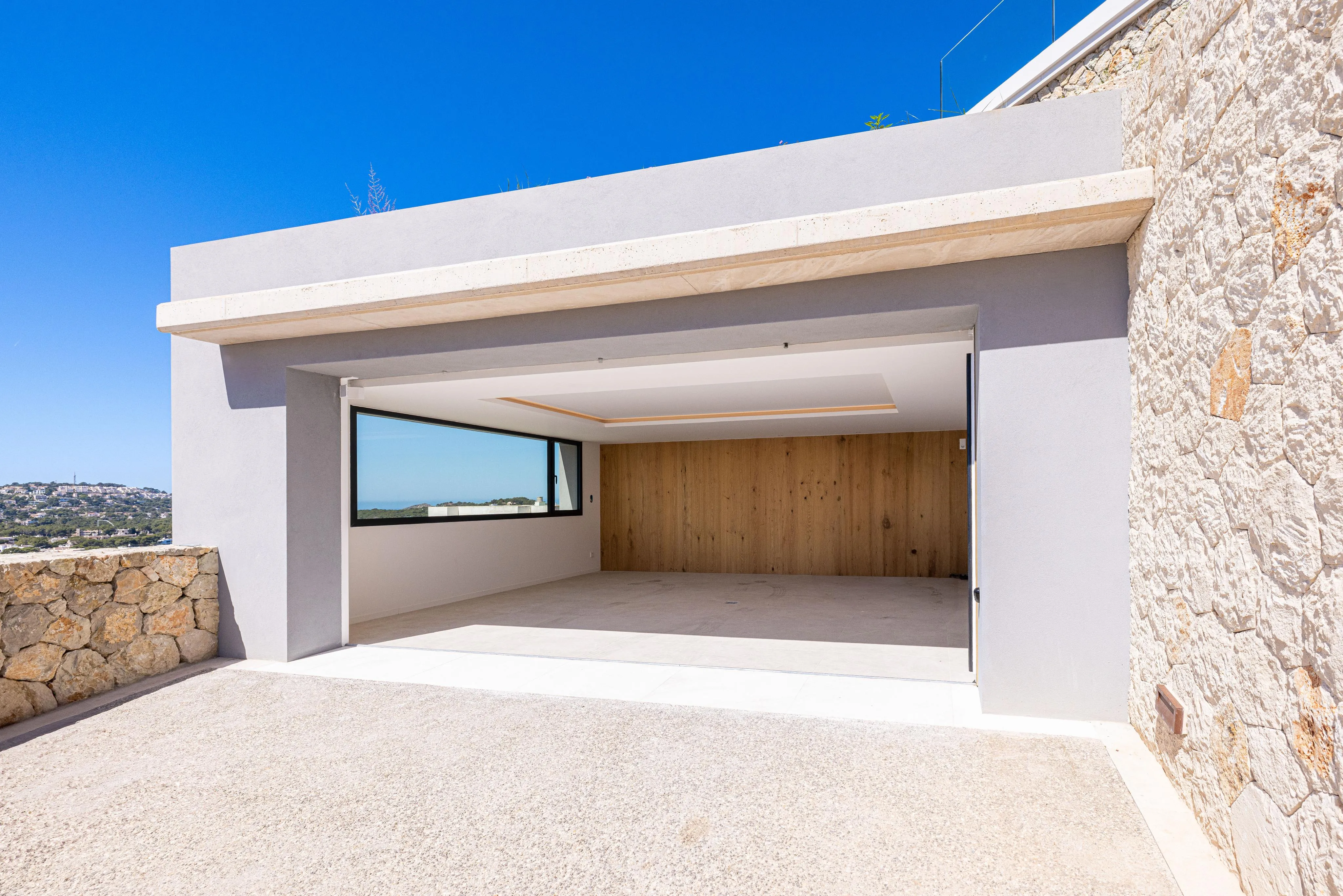 Lyxig nybyggd villa med panoramautsikt över havet-13