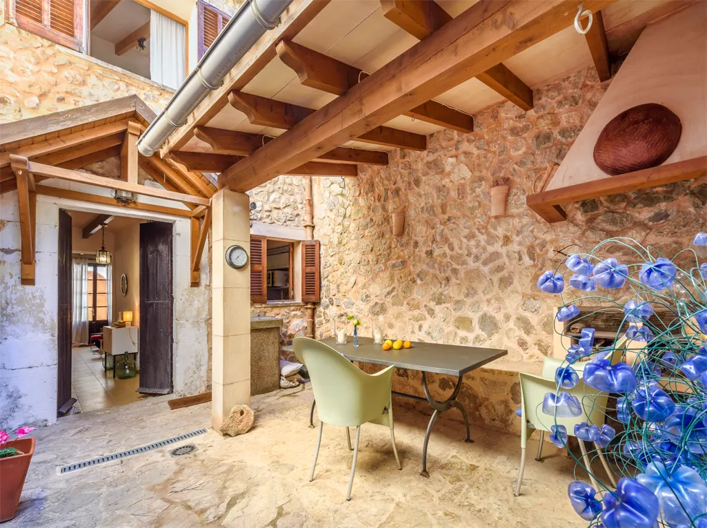 Bonita casa de pueblo con piscina en Campanet-13