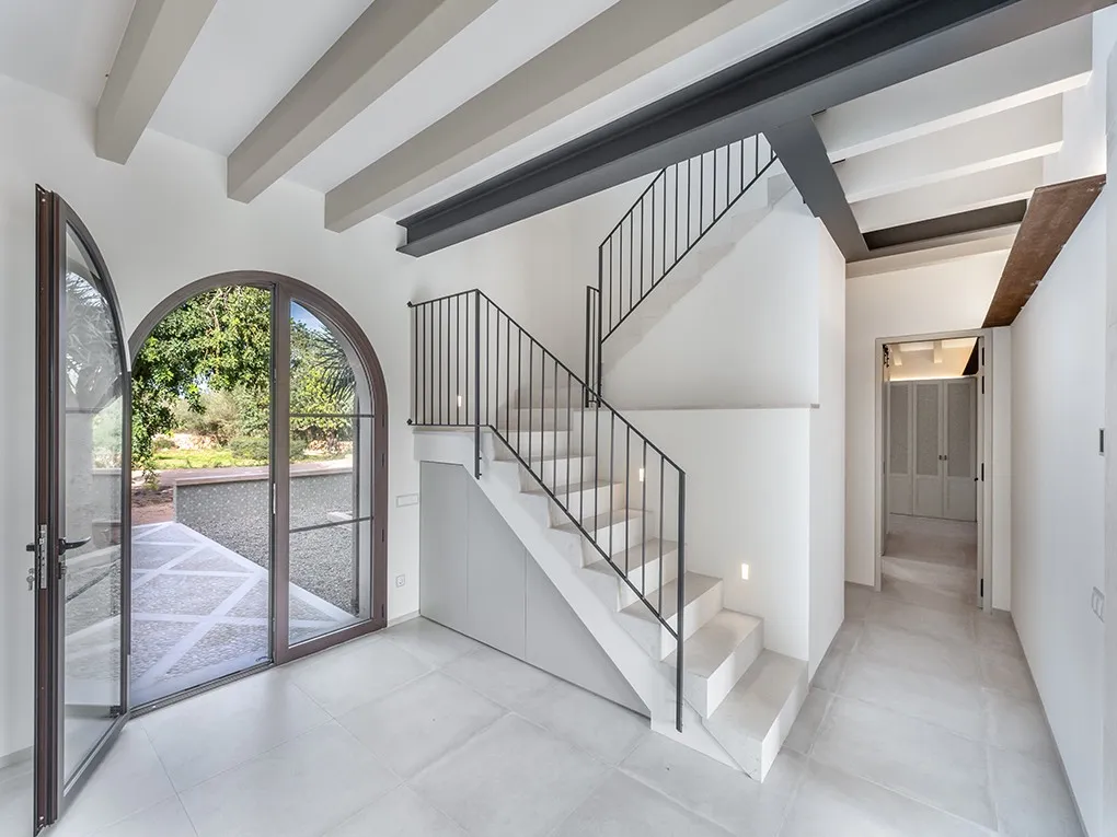Stylish new-build finca in a sought-after location-5