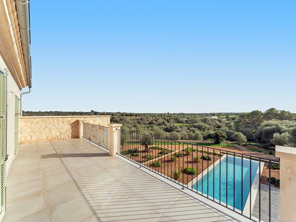 Stylish new-build finca in a sought-after location-14