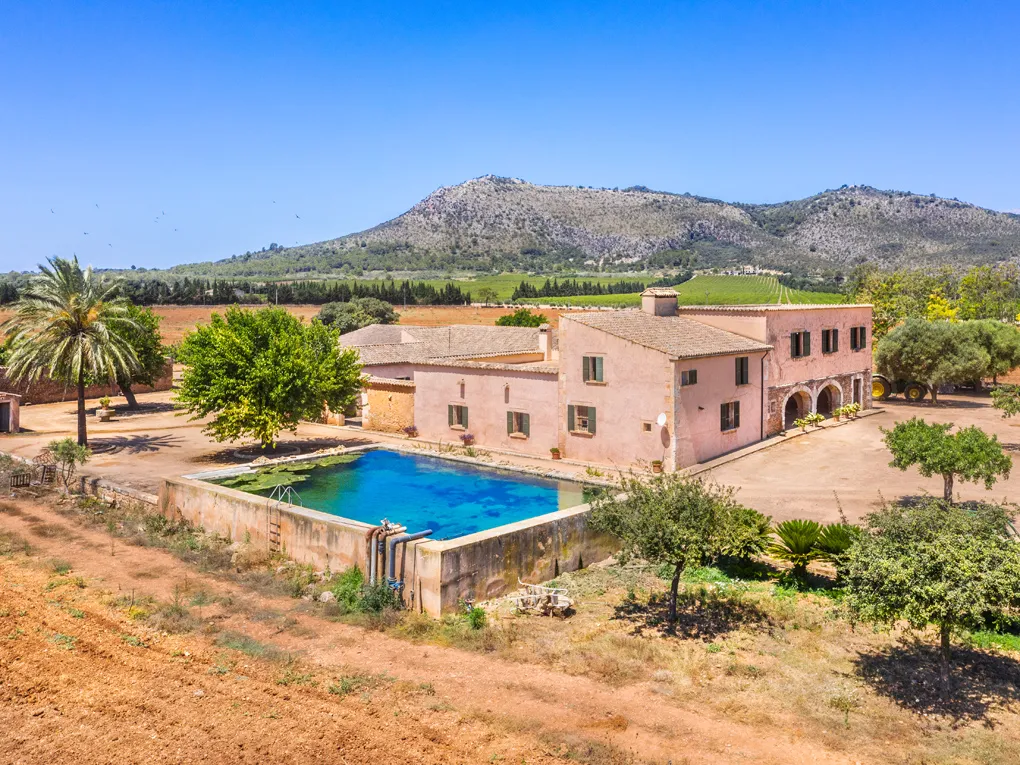 Tenuta di campagna da ristrutturare a Inca-1