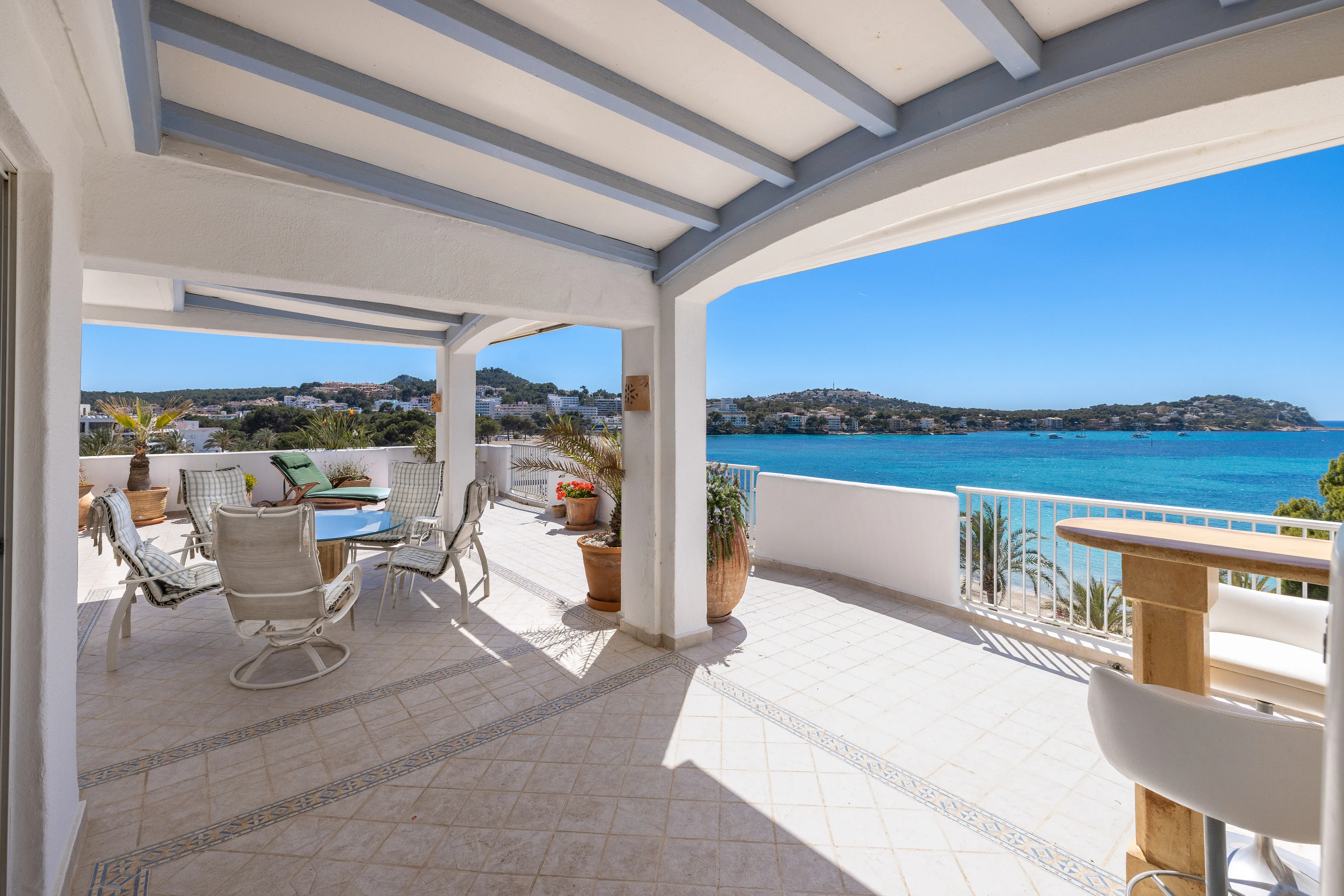 Appartement vue mer panoramique sur la plage de Santa Ponsa-14