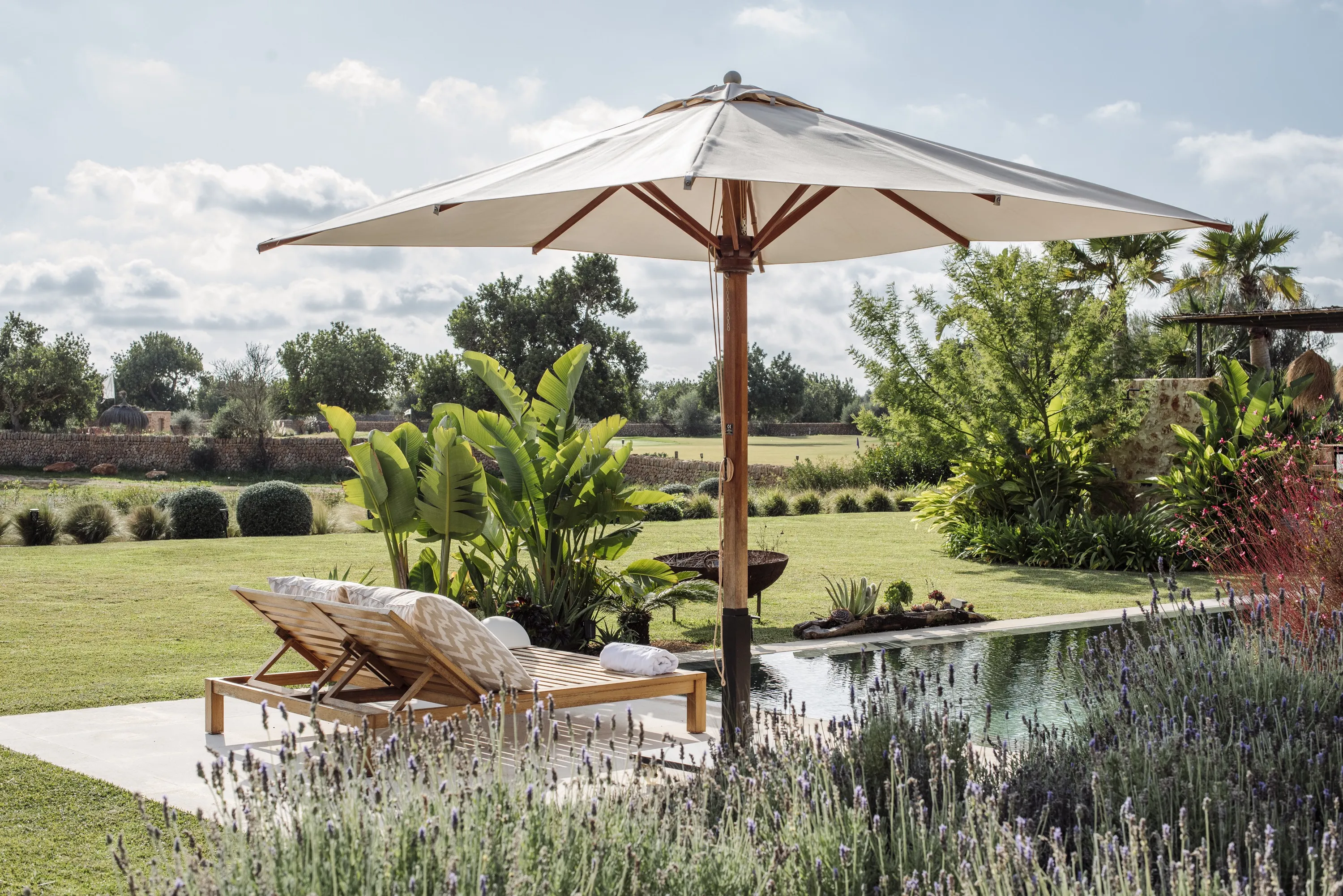 A Mediterranean oasis: Your private paradise-18