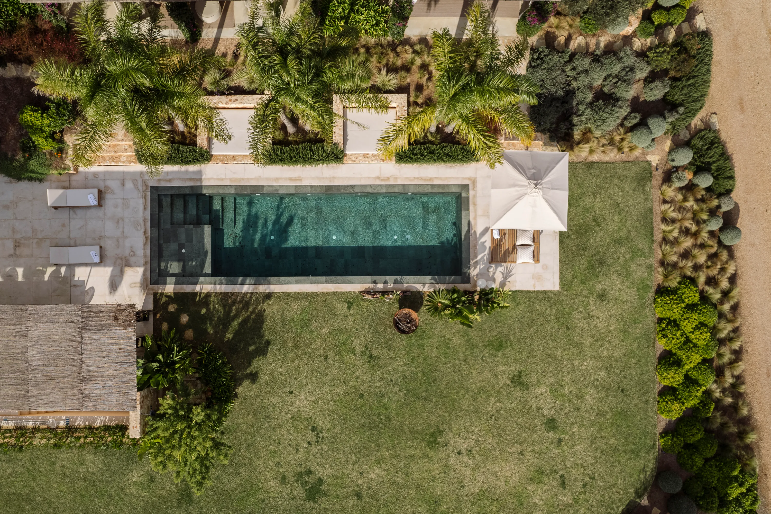 A Mediterranean oasis: Your private paradise-3