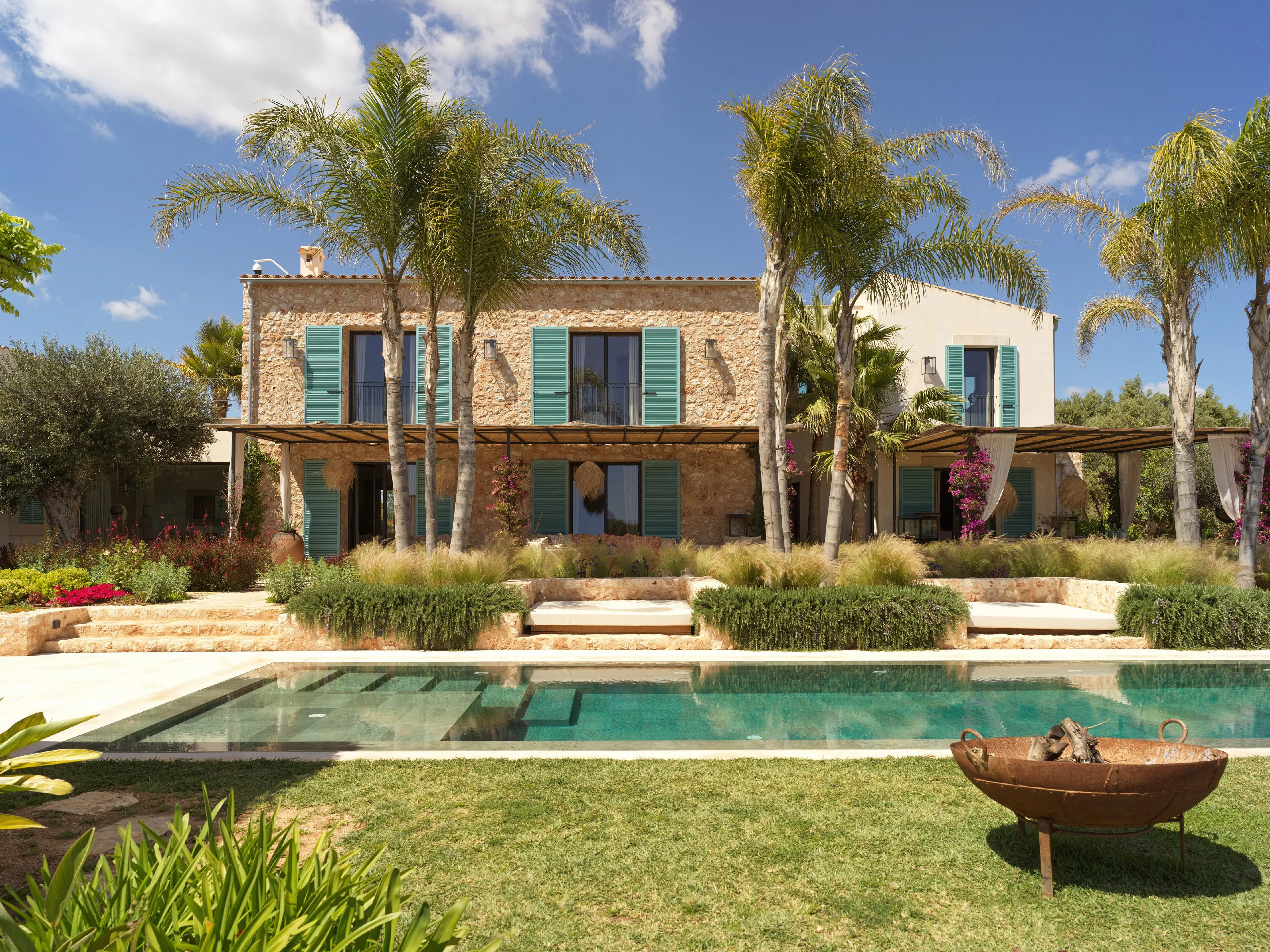 A Mediterranean oasis: Your private paradise-17