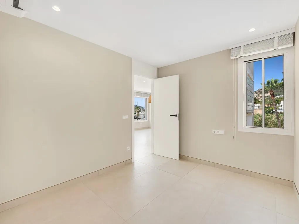 Moderne Wohnung mit superb Hafenblick-8