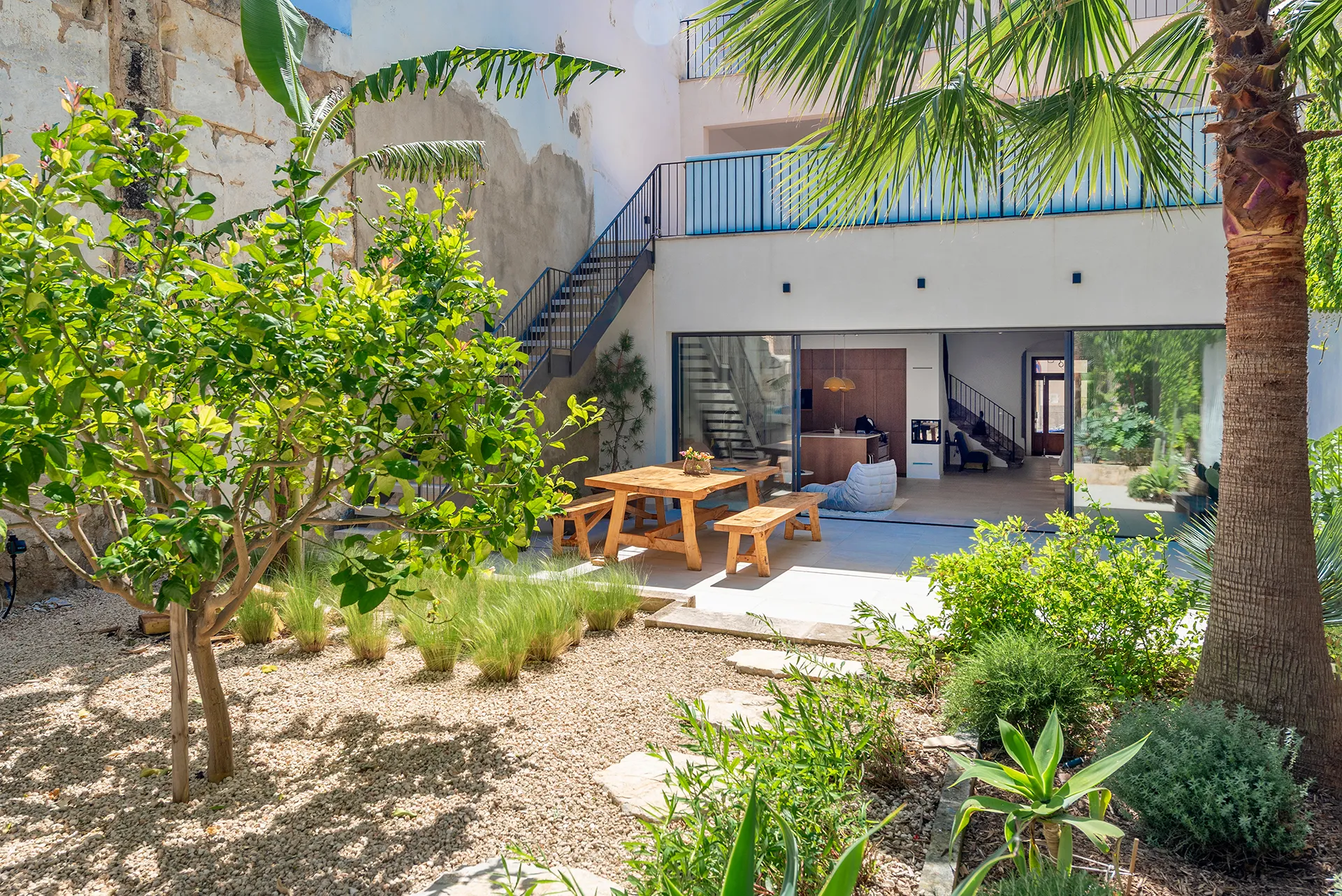 Dorfhaus mit Garten, Pool und Gästehaus im Zentrum von Sa Pobla-1