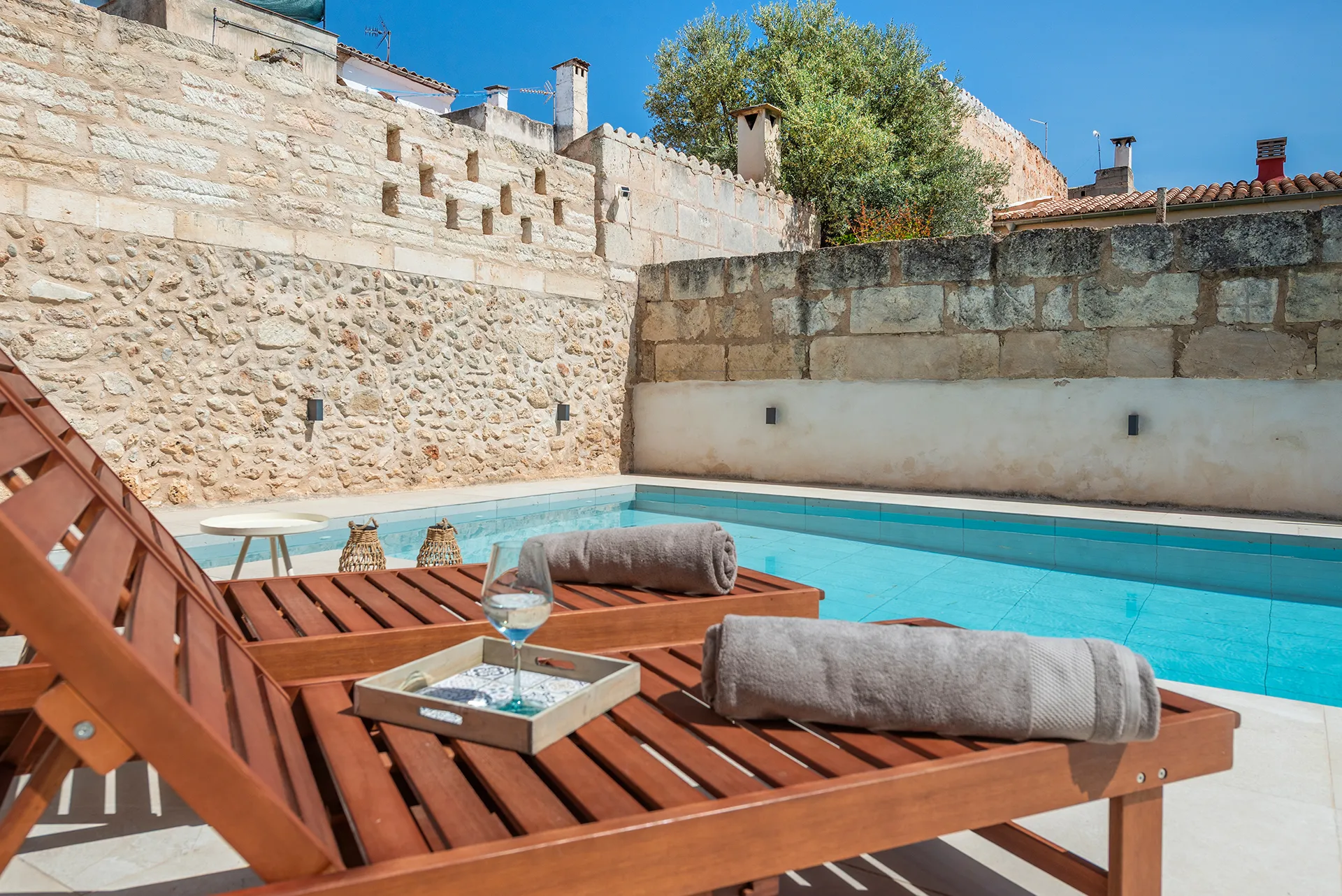 Dorfhaus mit Garten, Pool und Gästehaus im Zentrum von Sa Pobla-2