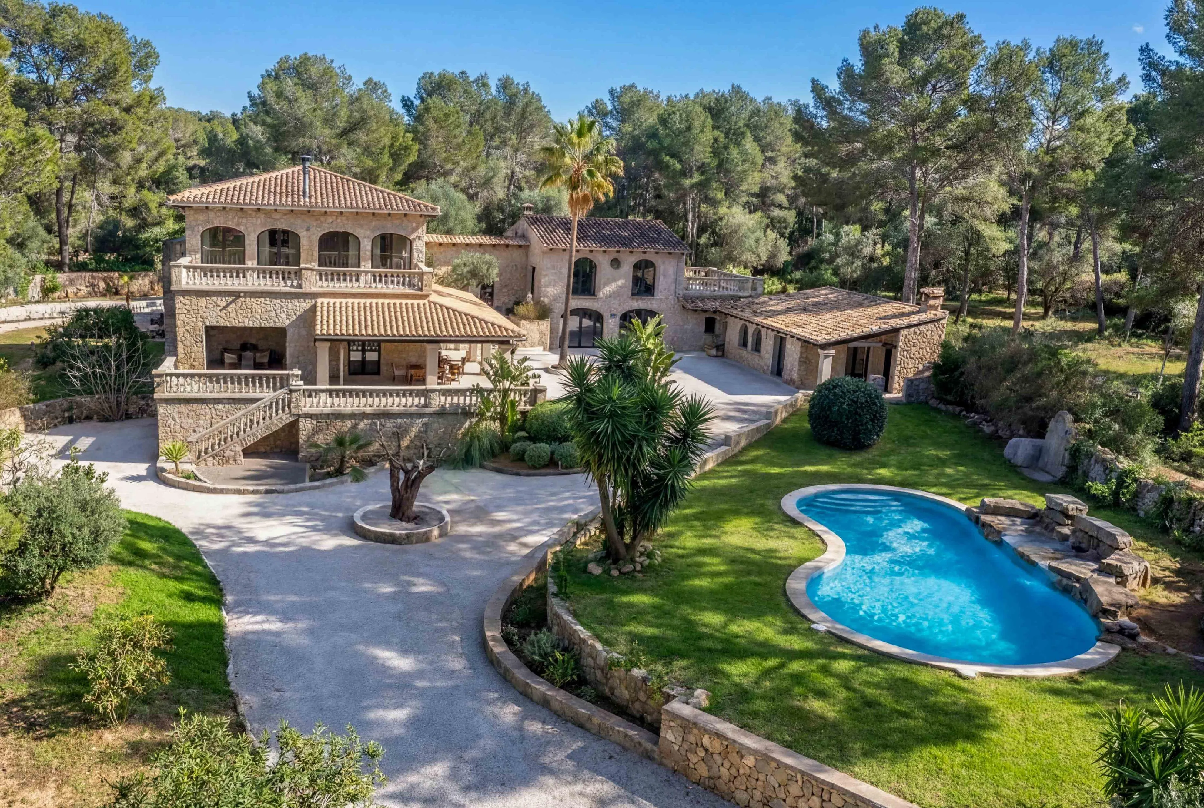 Autentica finca in pietra naturale vicino a Palma-1