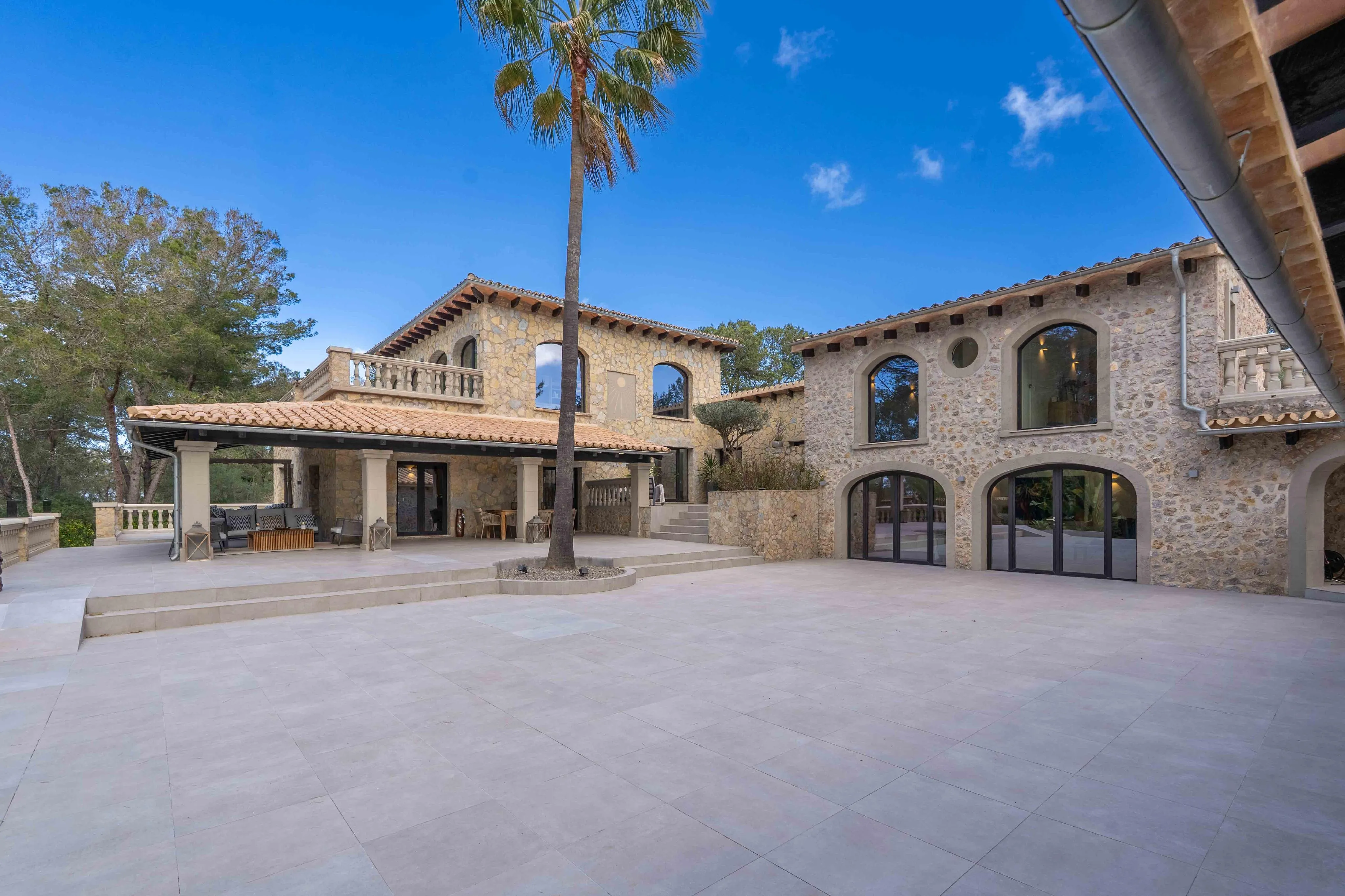 Аутентичная финка из натурального камня недалеко от Пальмы-23