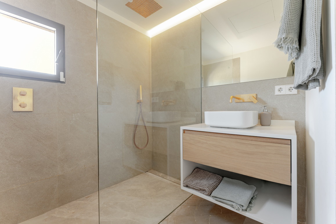 Dream new-build finca with natural stone facade and panoramic views near Son Carrió-16