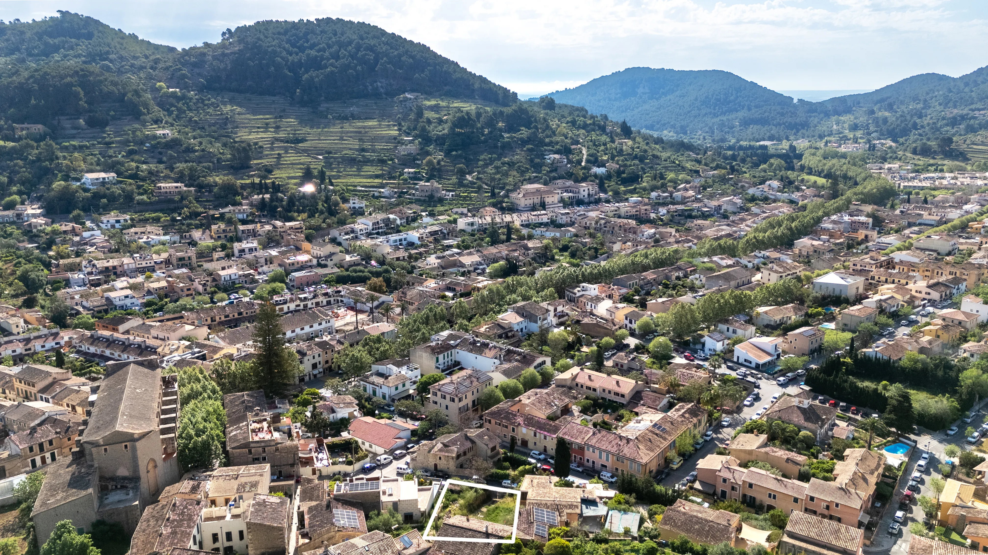 Urbanes Baugrundstück in zentraler Lage von Esporles-3