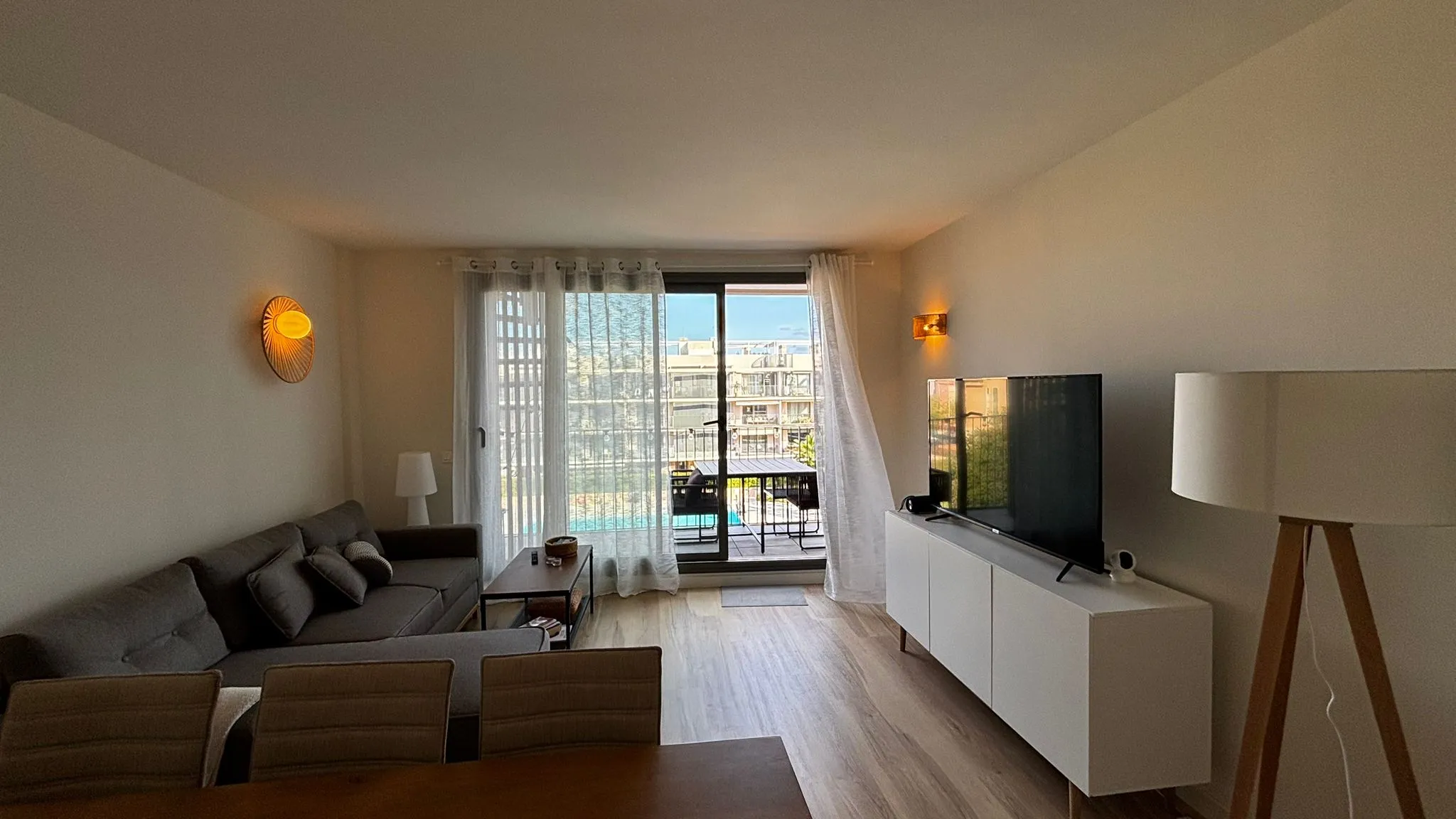 Exclusive penthouse in a modern residential complex on the northern outskirts of Palma-3