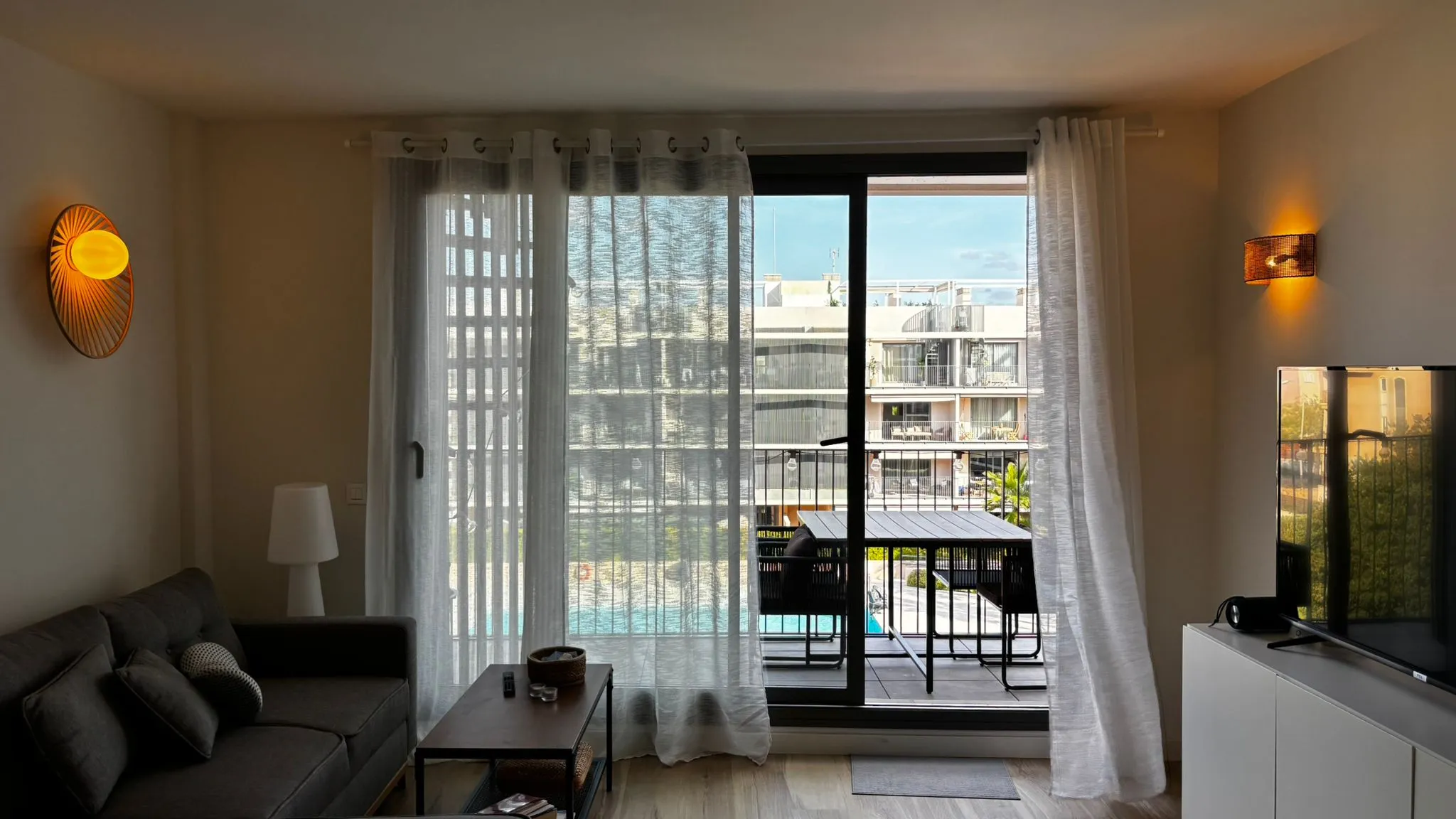 Exclusive penthouse in a modern residential complex on the northern outskirts of Palma-4