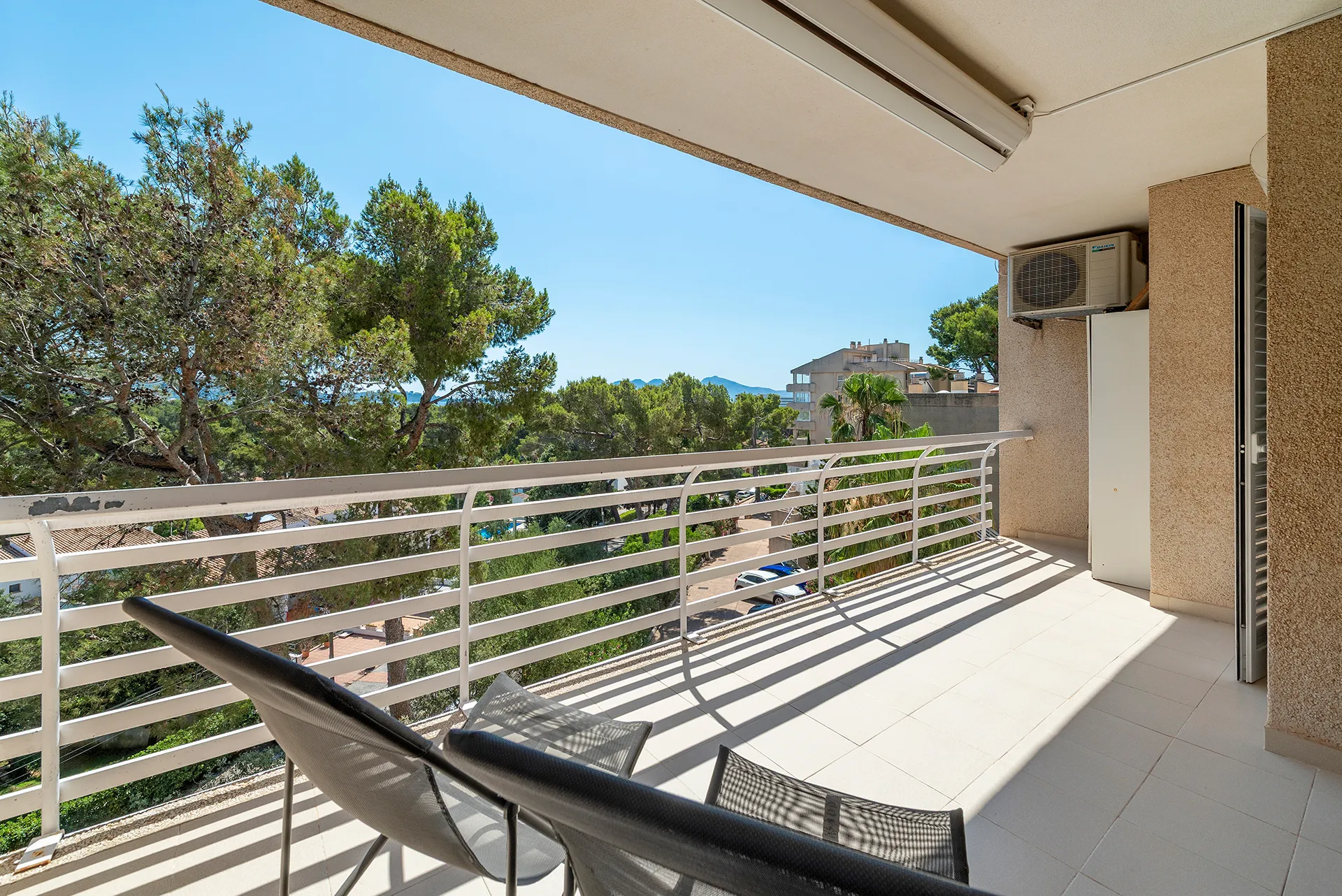 Exklusive Wohnung mit Meerblick in Puerto Pollensa-17