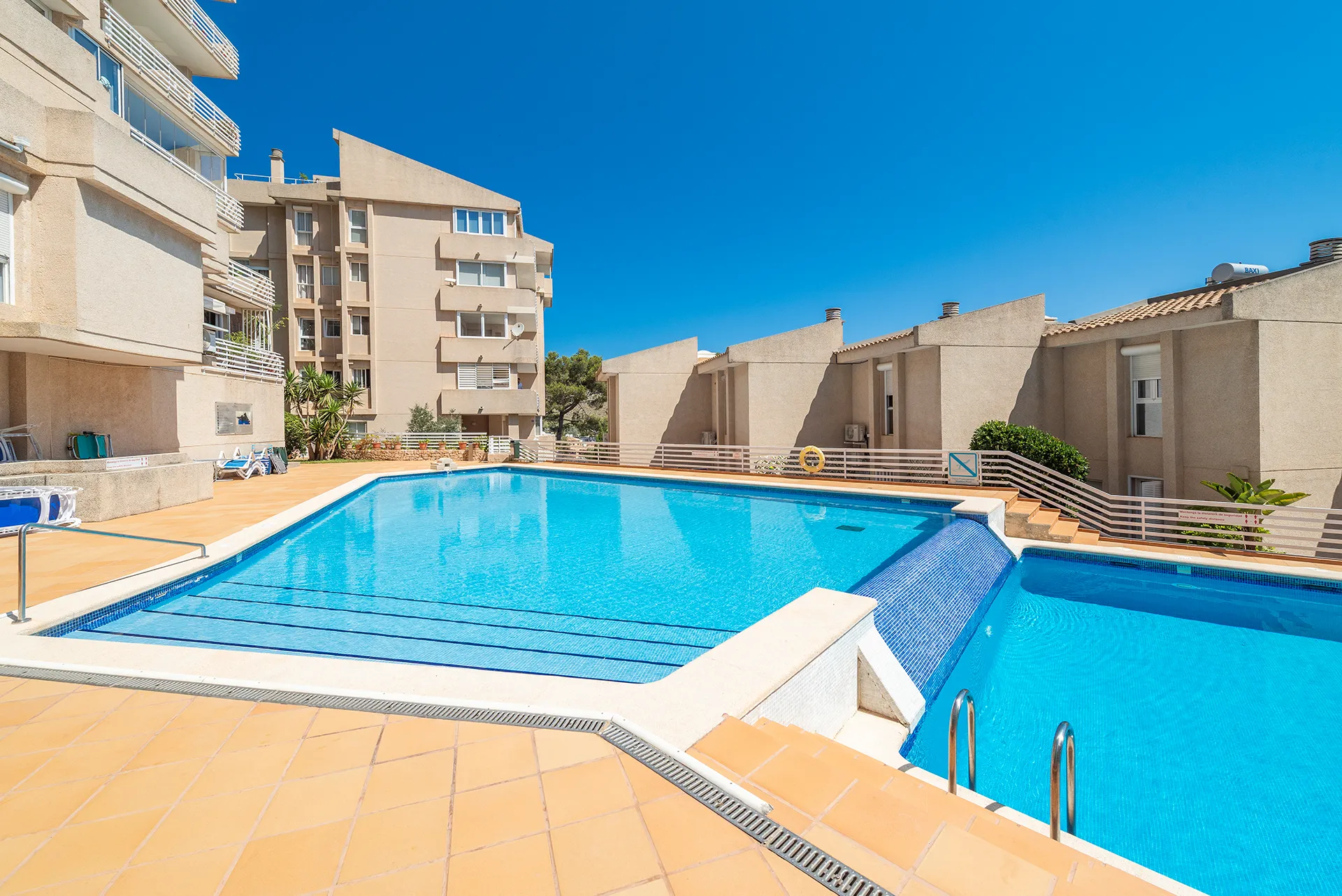 Exklusive Wohnung mit Meerblick in Puerto Pollensa-3