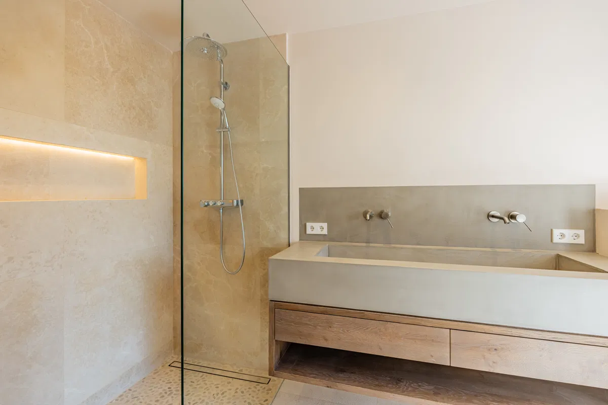Nybyggd finca i en våning i modern, puristisk stil-11