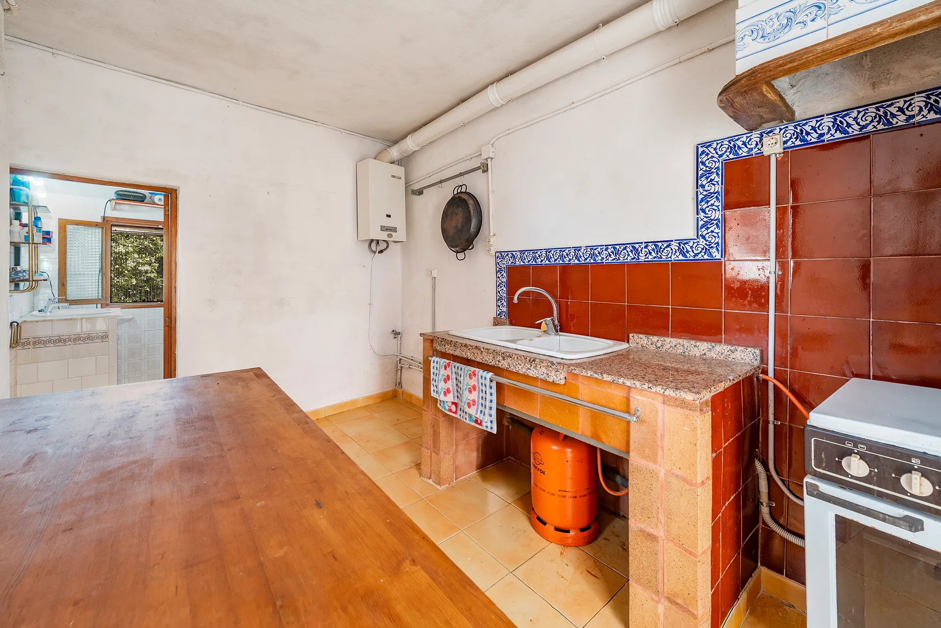 Una casa de poble en necessitat de renovació amb un potencial excepcional-20
